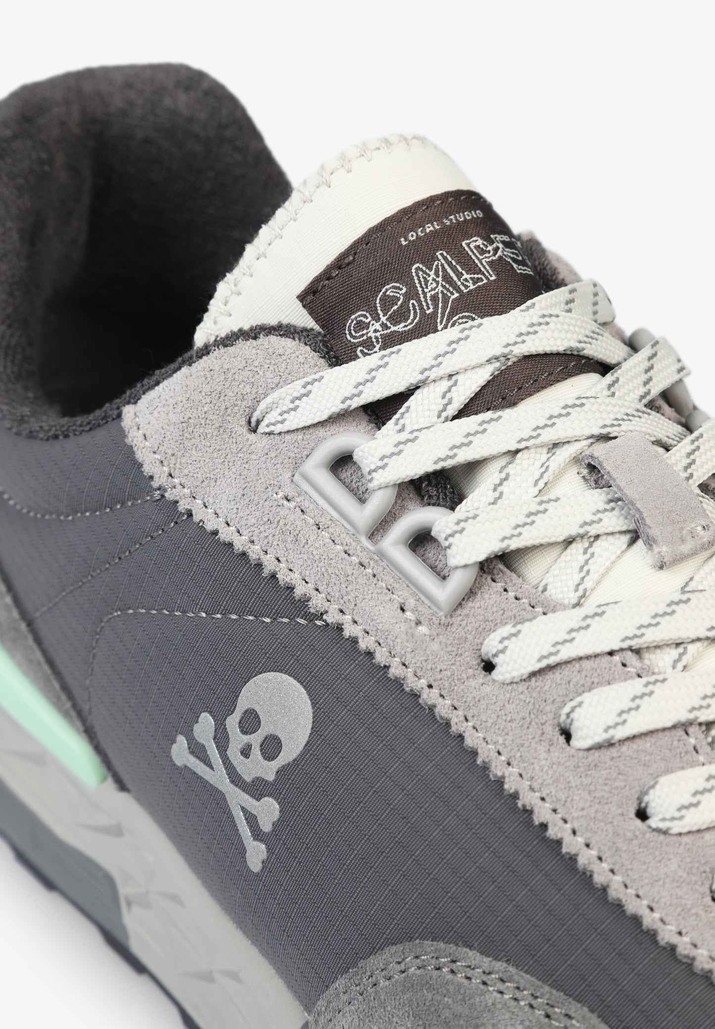 SNEAKERS CALAVERA LATERAL