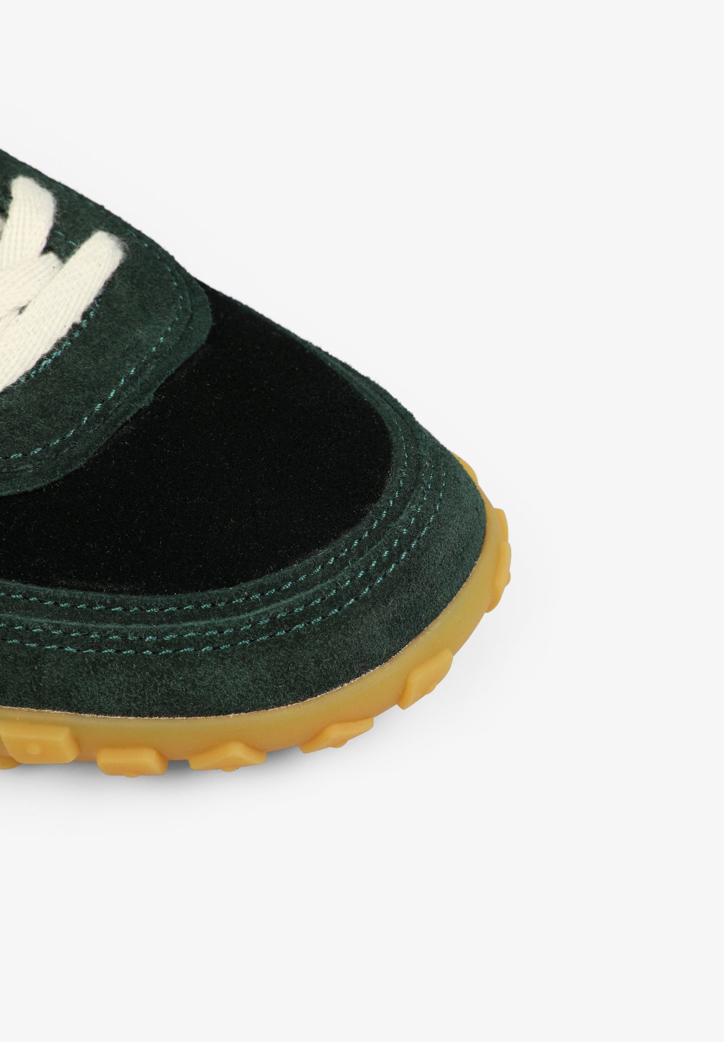 SNEAKERS BAJAS TERCIOPELO CALAVERA