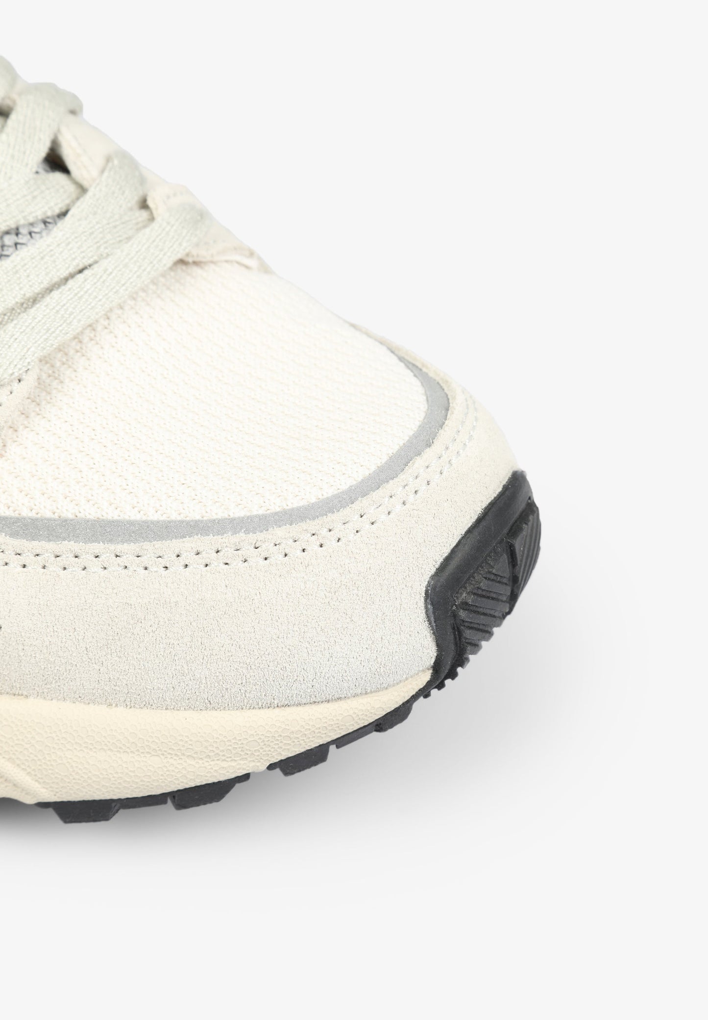 SNEAKERS LIGERA SUELA PRONUNCIADA