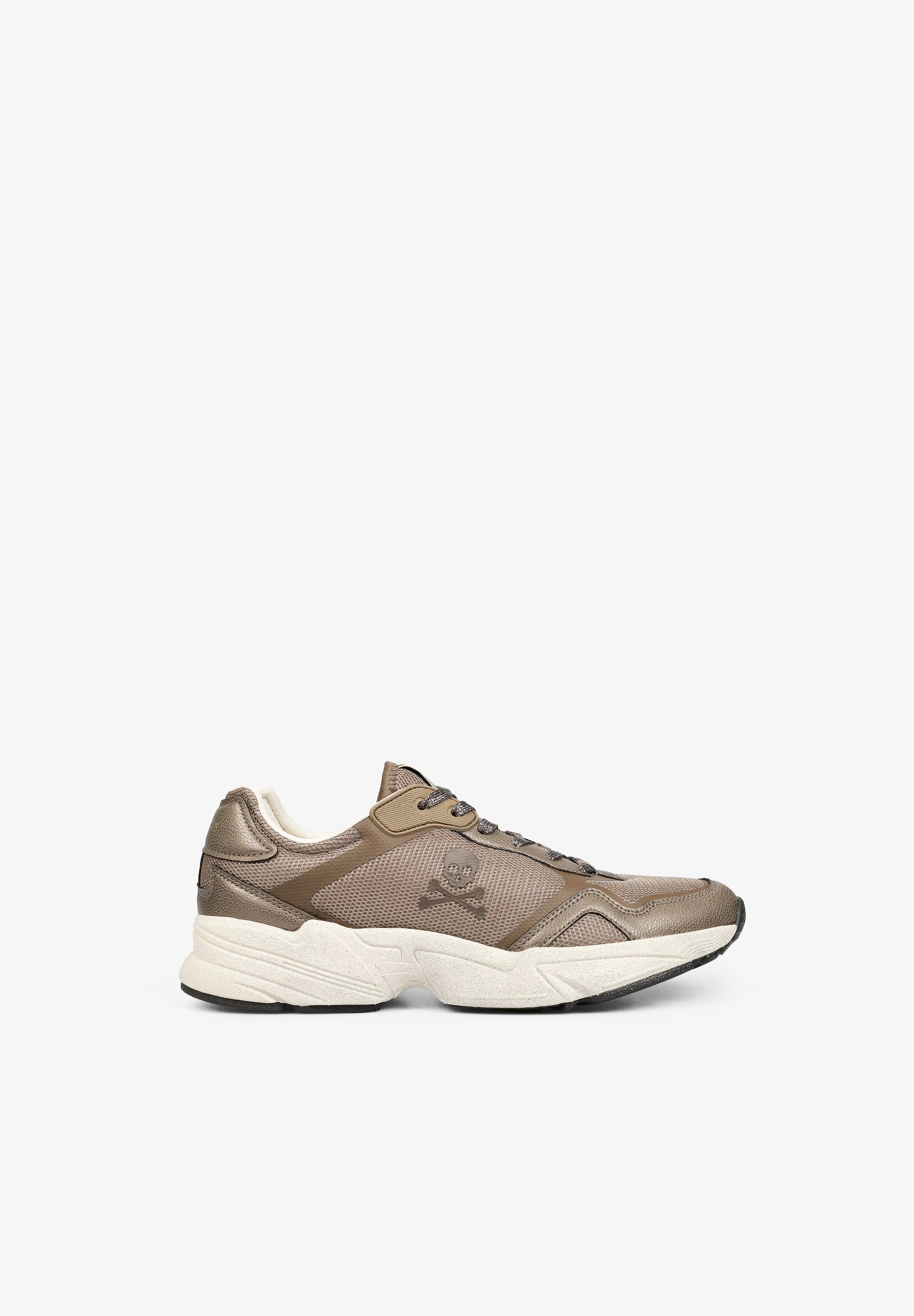 SNEAKERS SUELA GRUESA