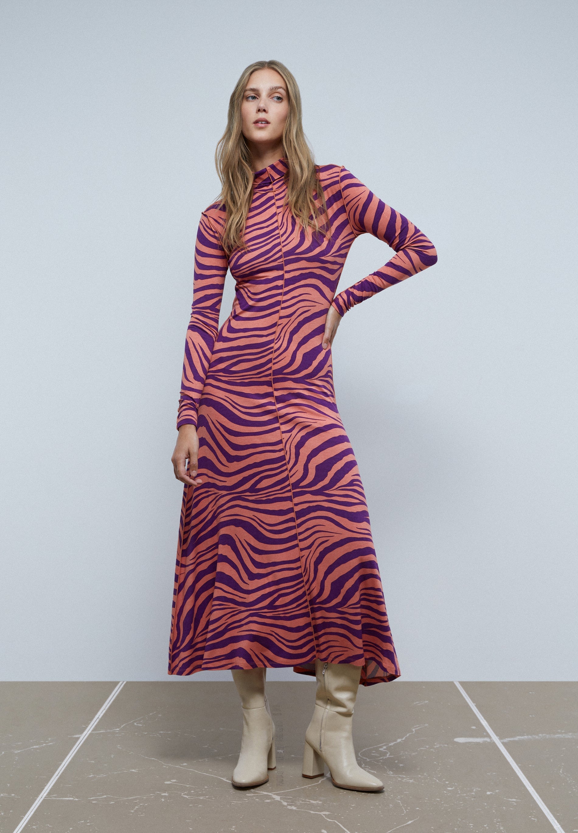 VESTIDO MIDI CEBRA