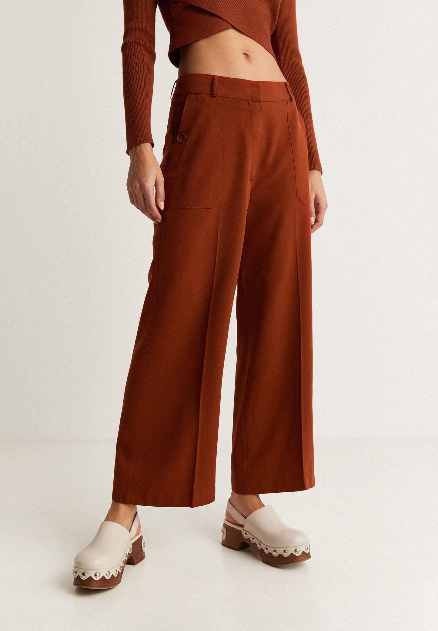 PANTALÓN CULOTTE BOLSILLO BOTÓN