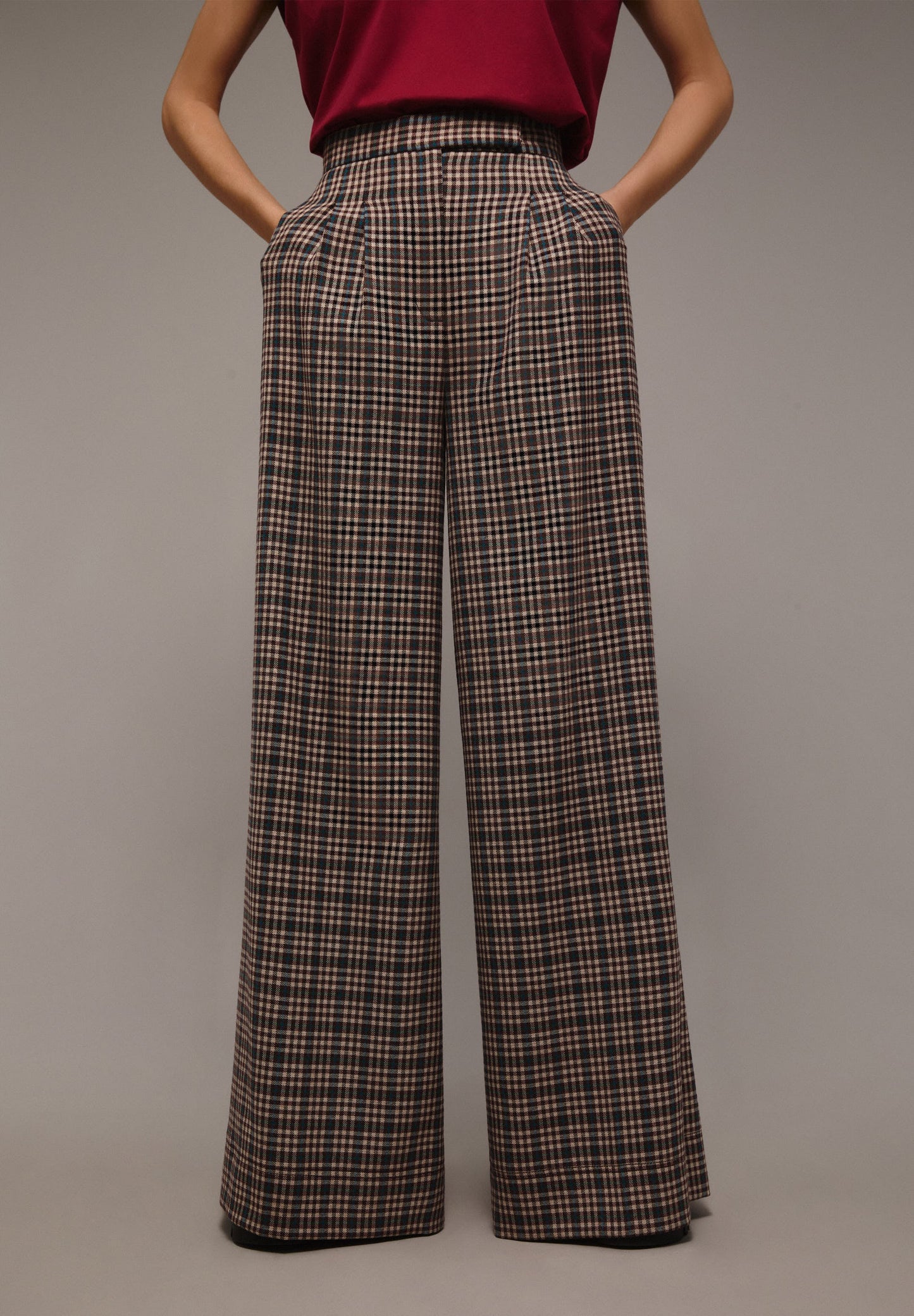 PANTALÓN CUADROS PINZAS