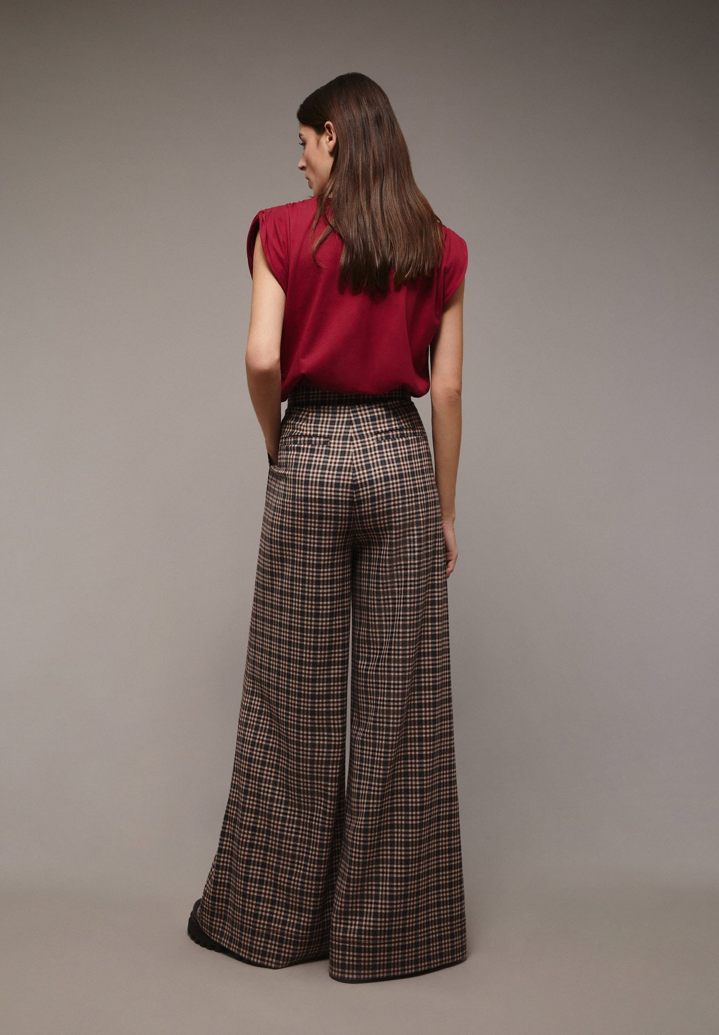 PANTALÓN CUADROS PINZAS