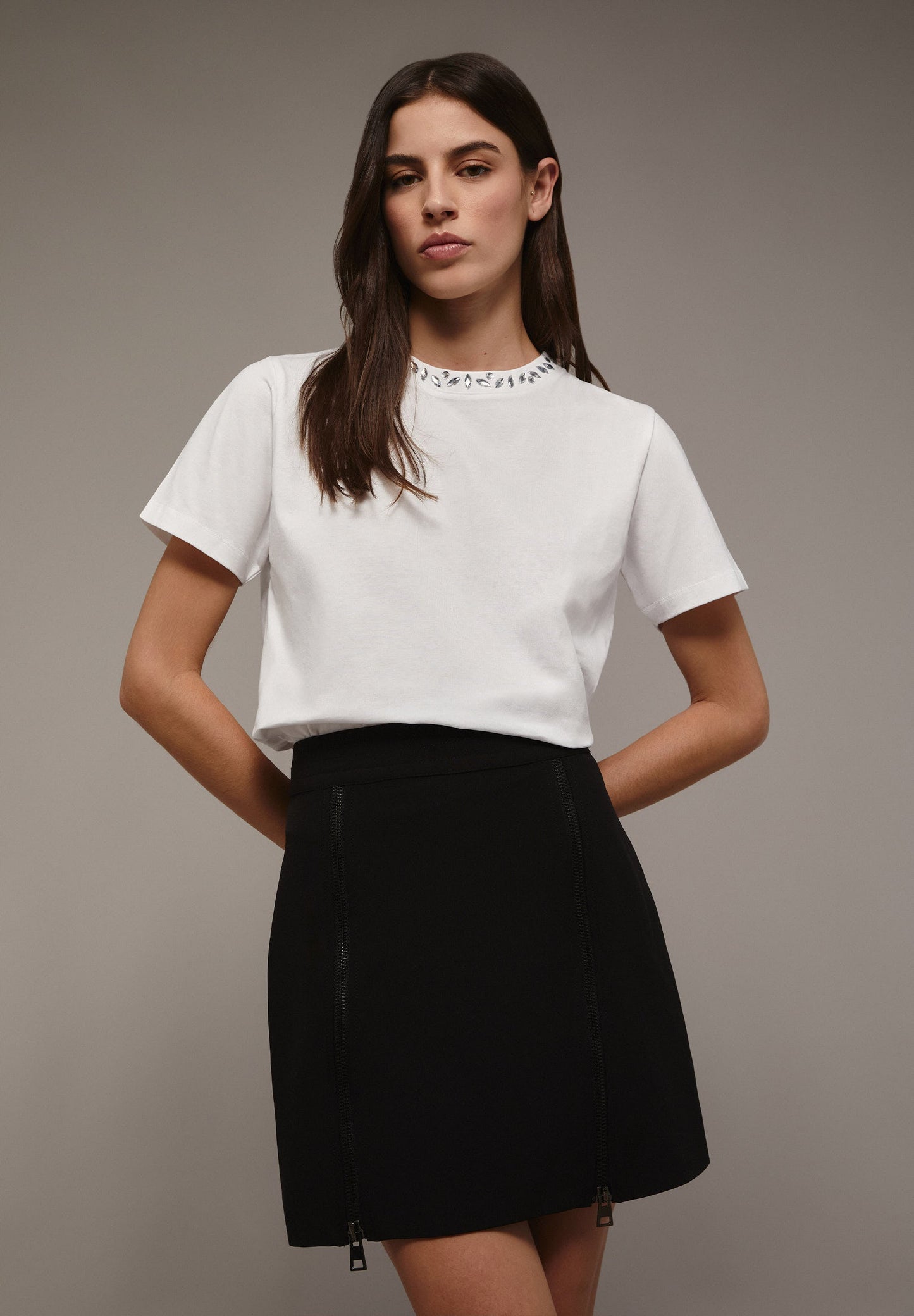 FALDA MINI DETALLE CREMALLERAS