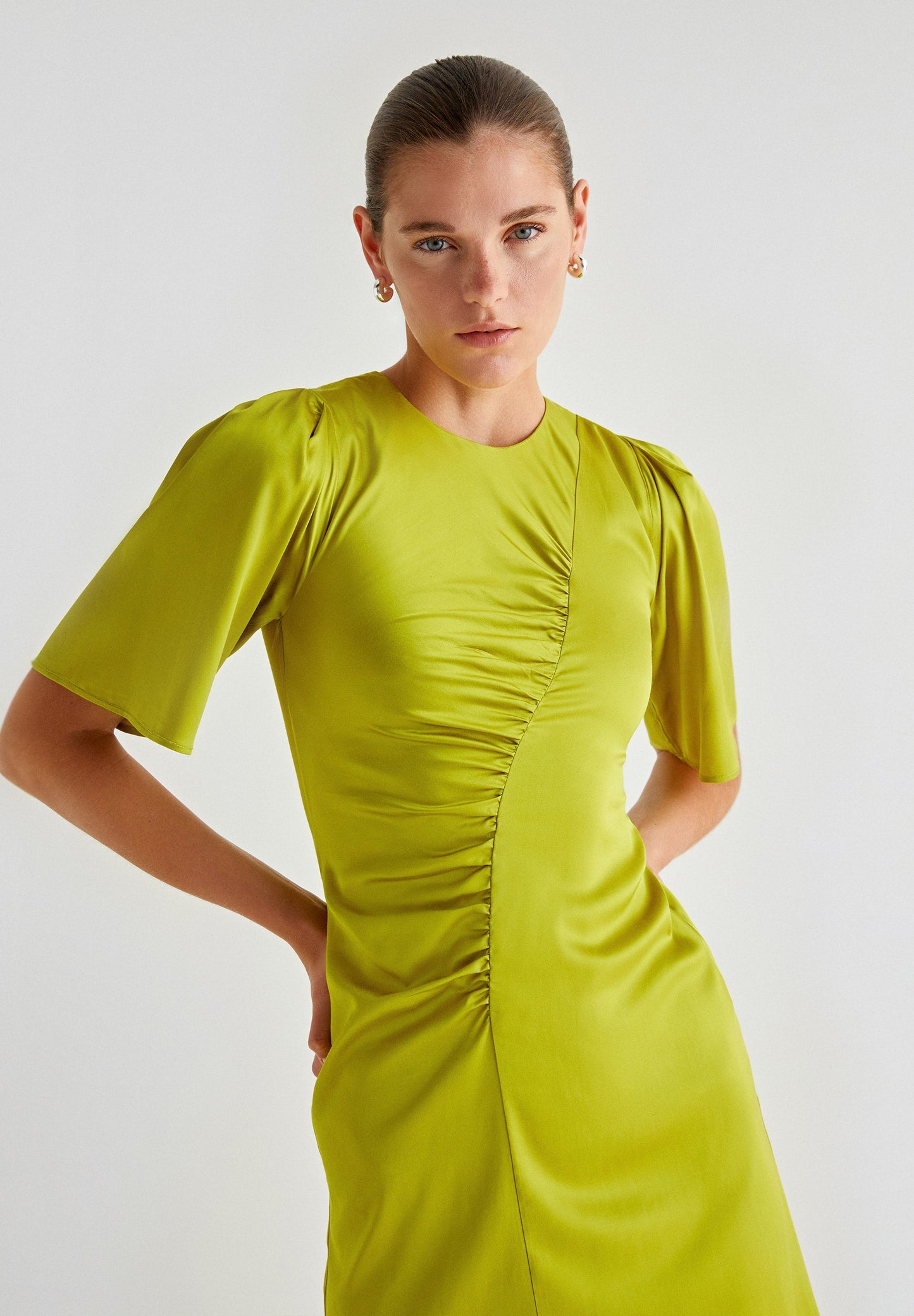 VESTIDO CORTE DRAPEADO