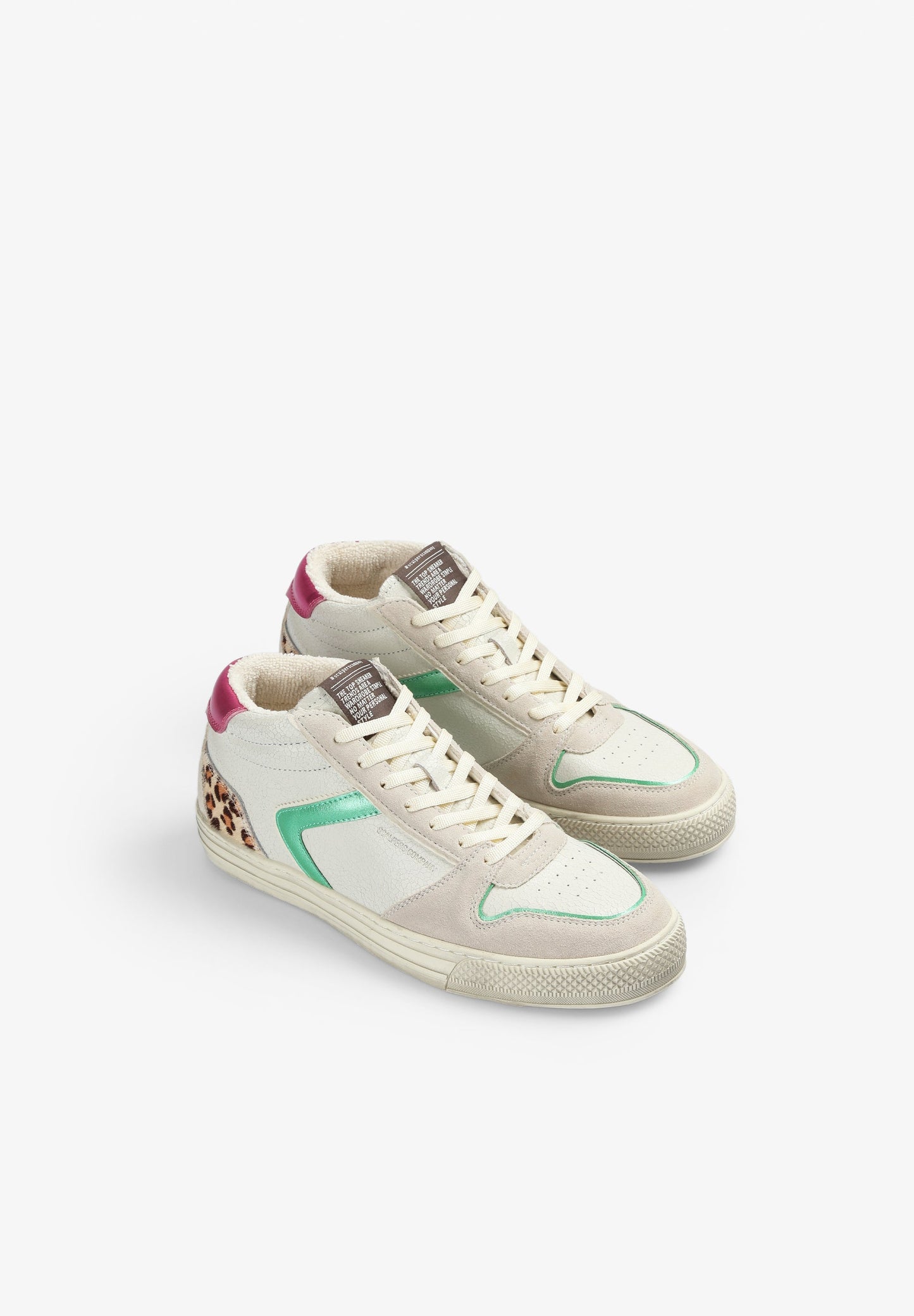 SNEAKERS ALTAS DETALLES METALIZADOS