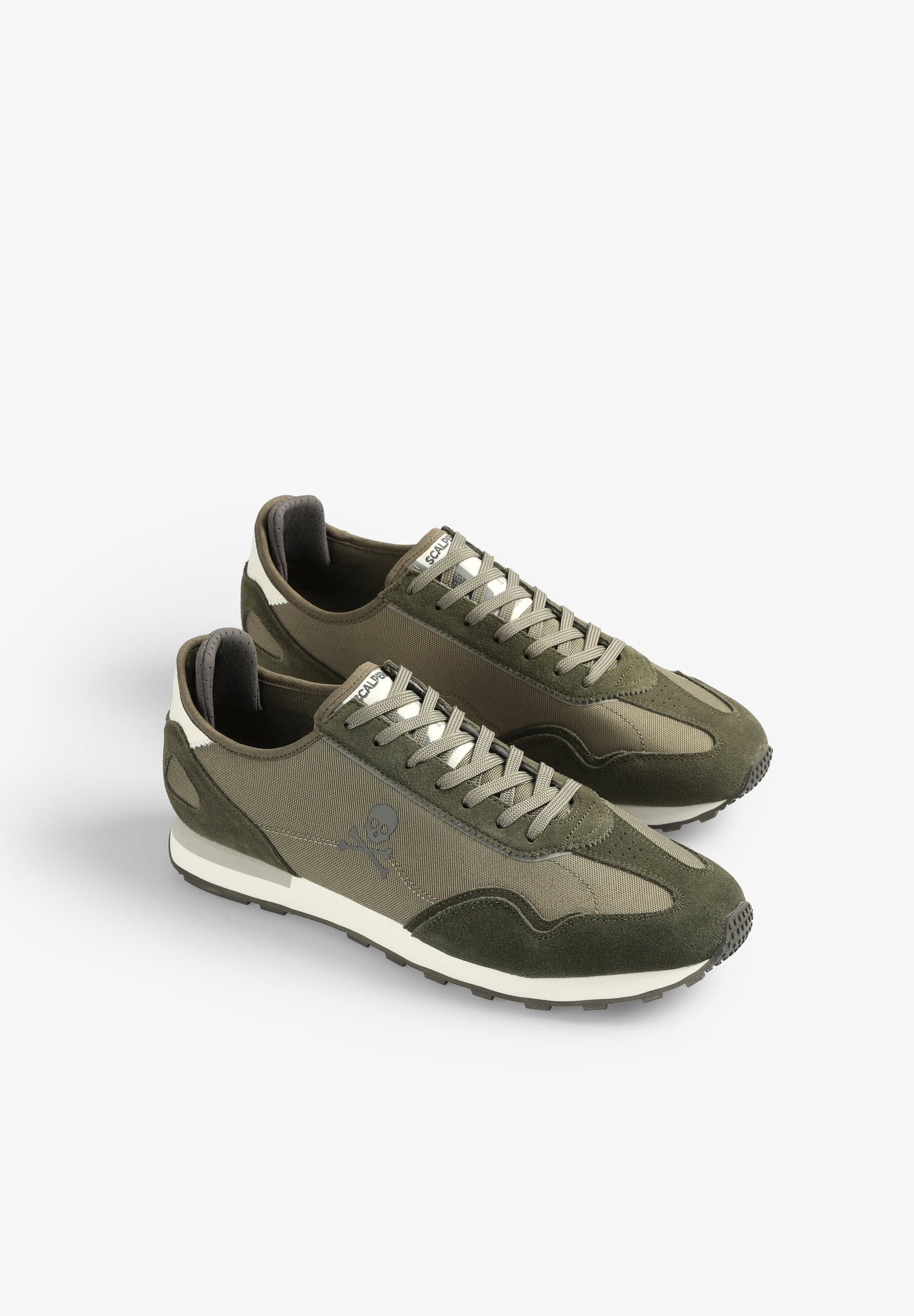 SNEAKERS ANTE CALAVERA