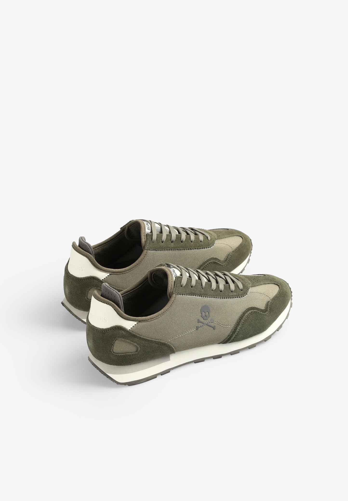 SNEAKERS ANTE CALAVERA