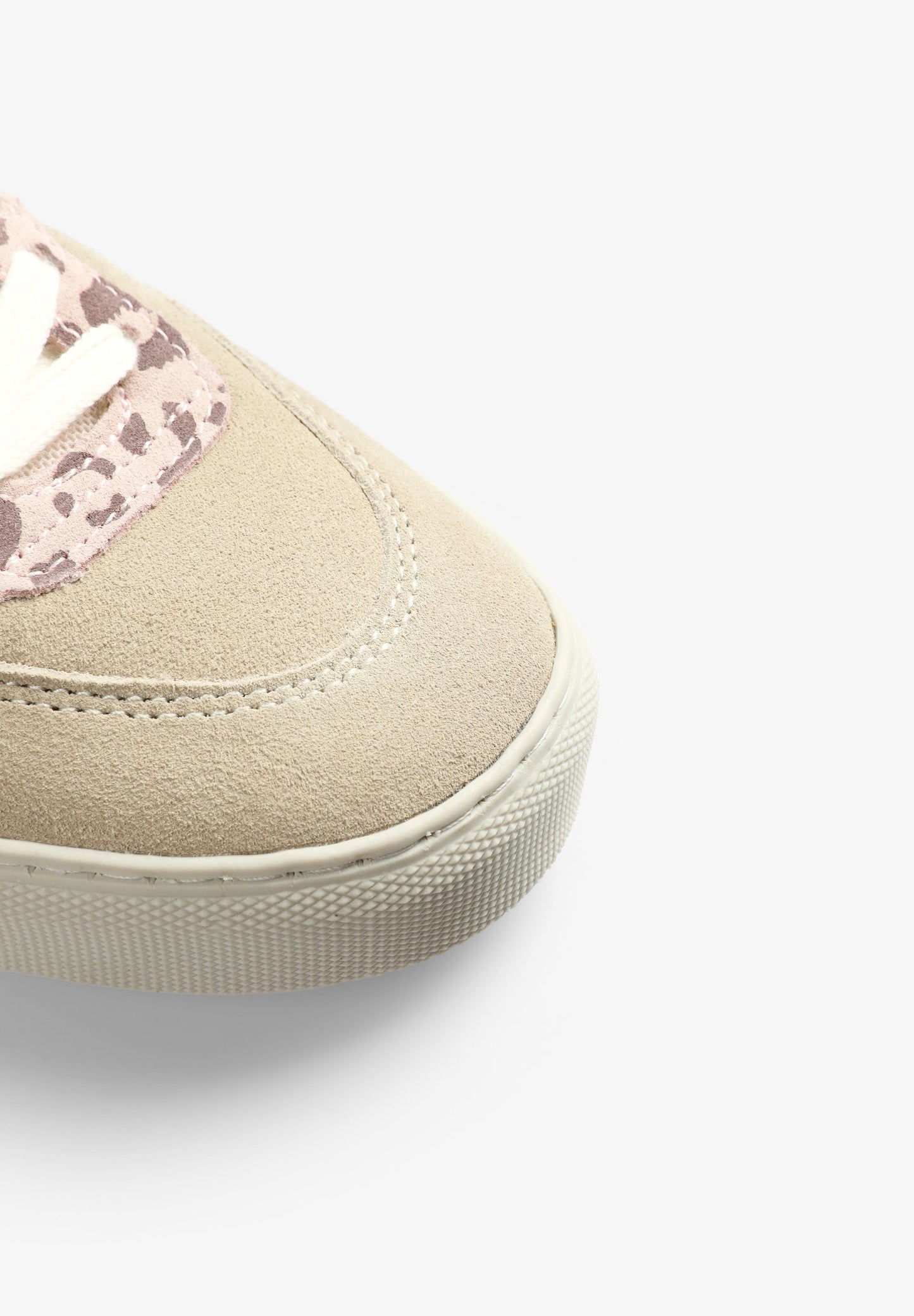 SNEAKERS ANIMAL PRINT DETALLE METALIZADO