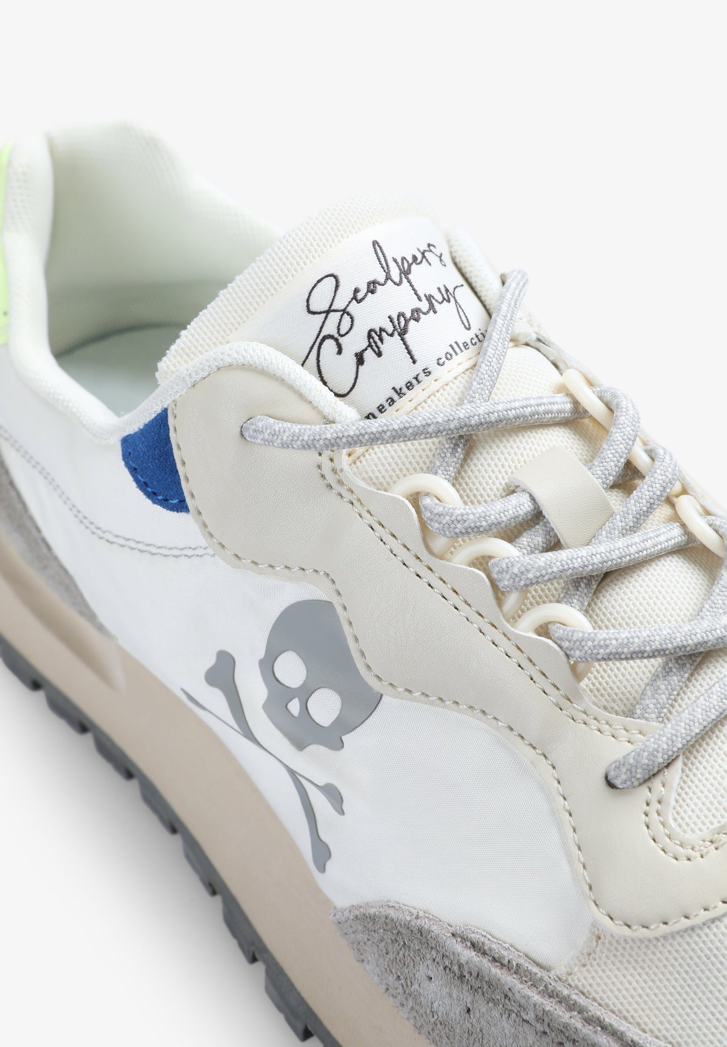 SNEAKERS CALAVERA PRINT HIGH DENSITY