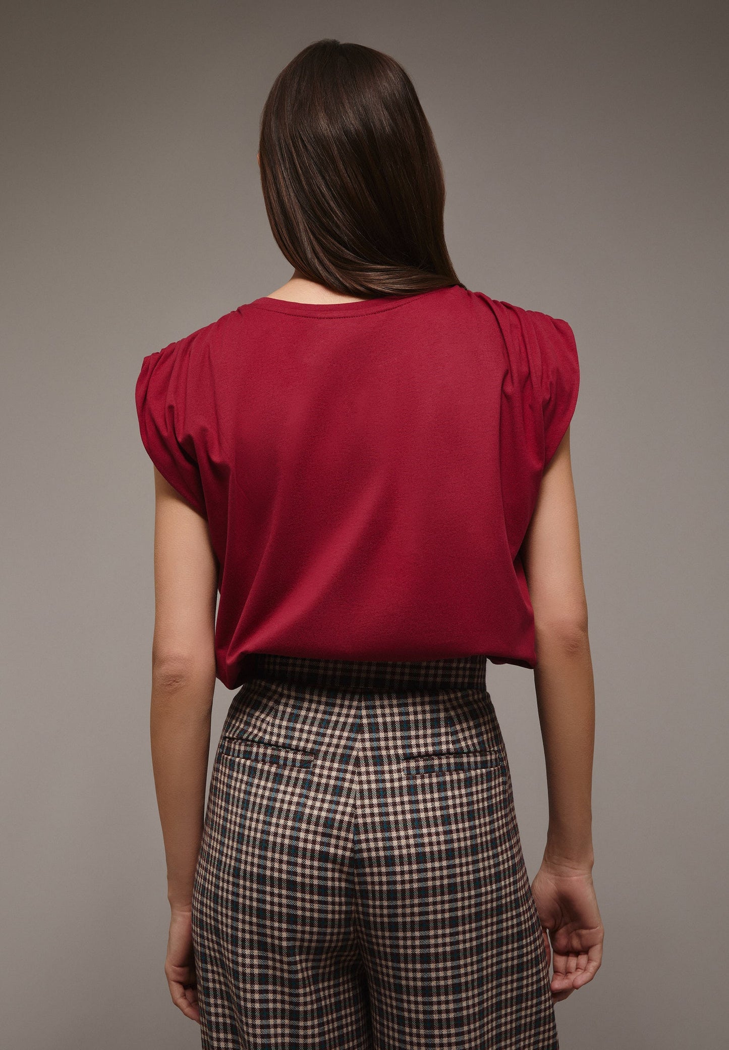 CAMISETA DETALLE FRUNCE HOMBRO
