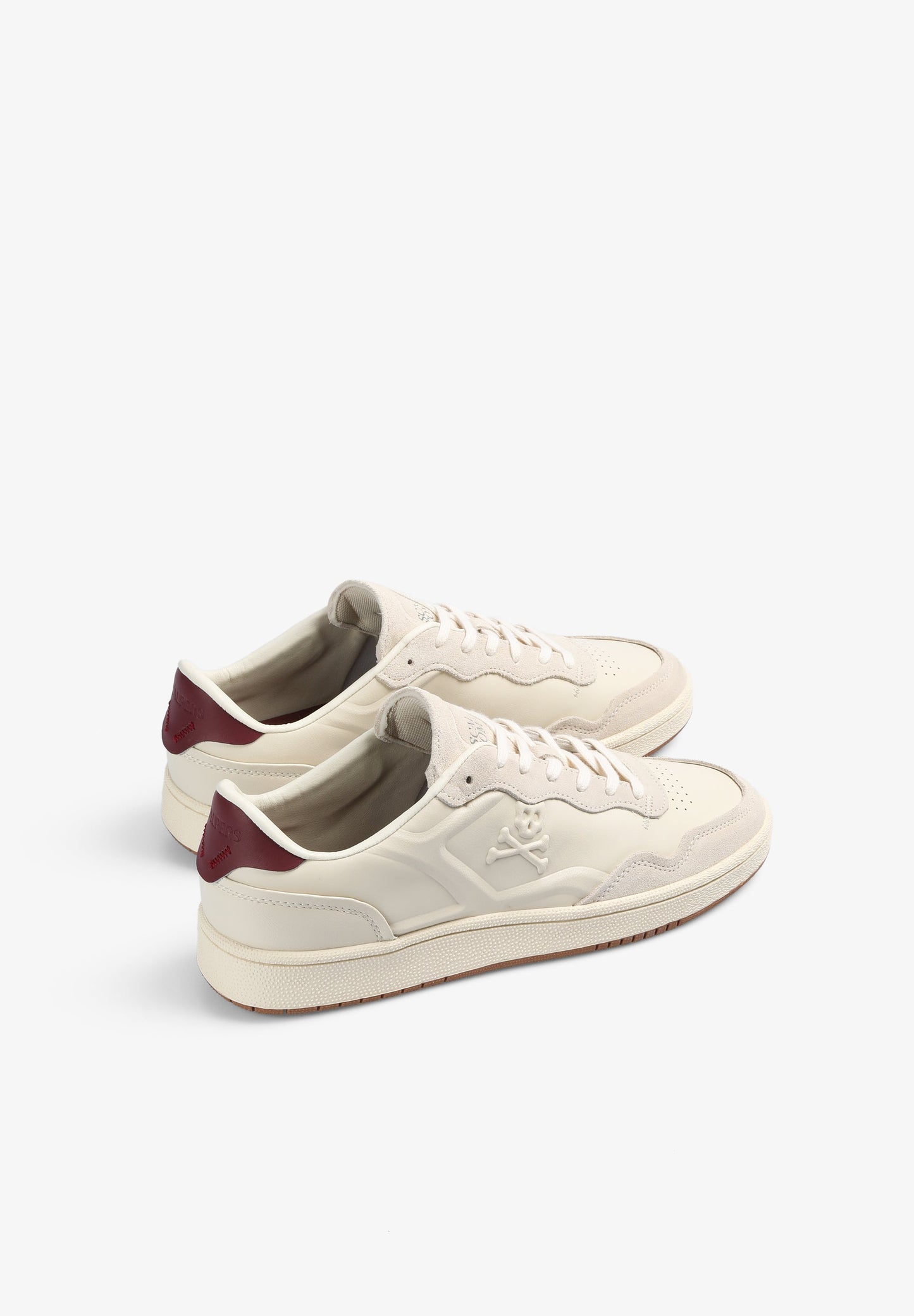 SNEAKERS NAPA DETALLE RELIEVE