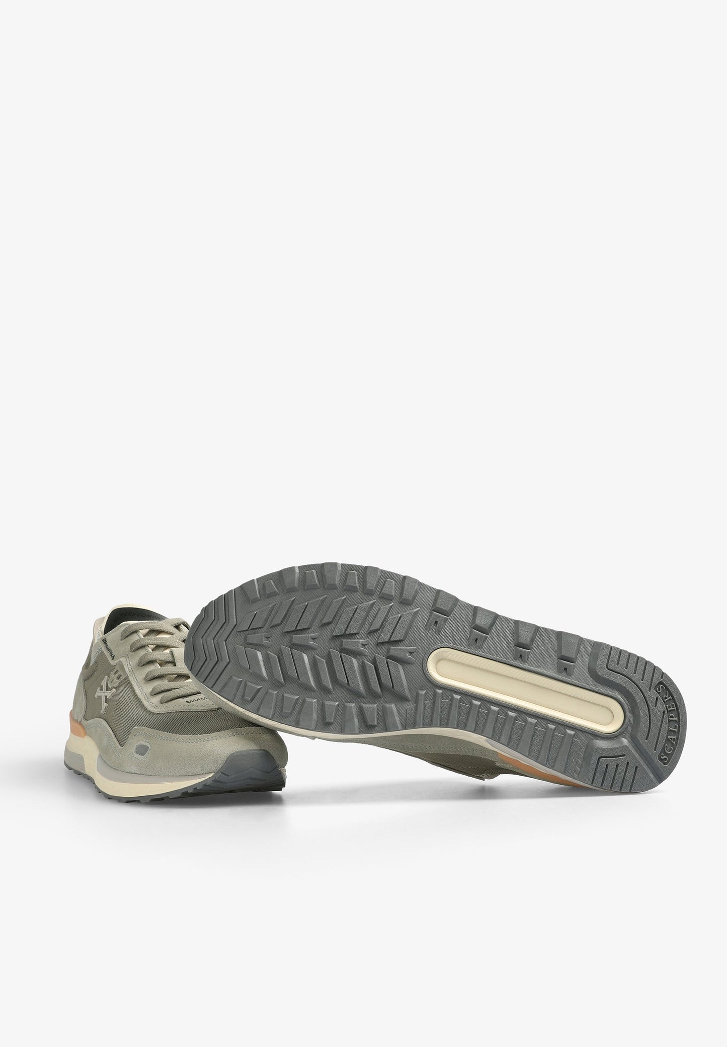 SNEAKERS CALAVERA DETALLES ANTE