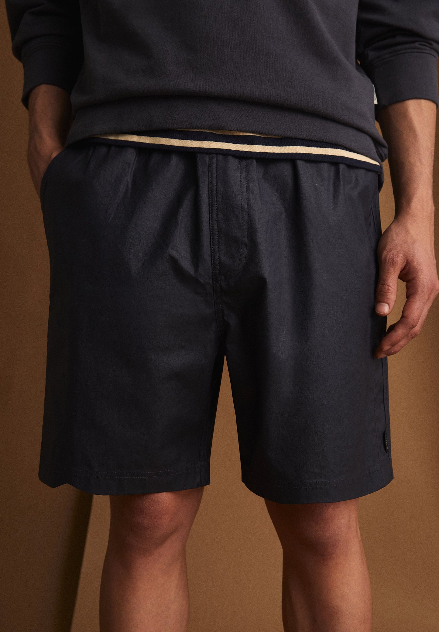BERMUDAS LIGERAS CINTURA ELÁSTICA