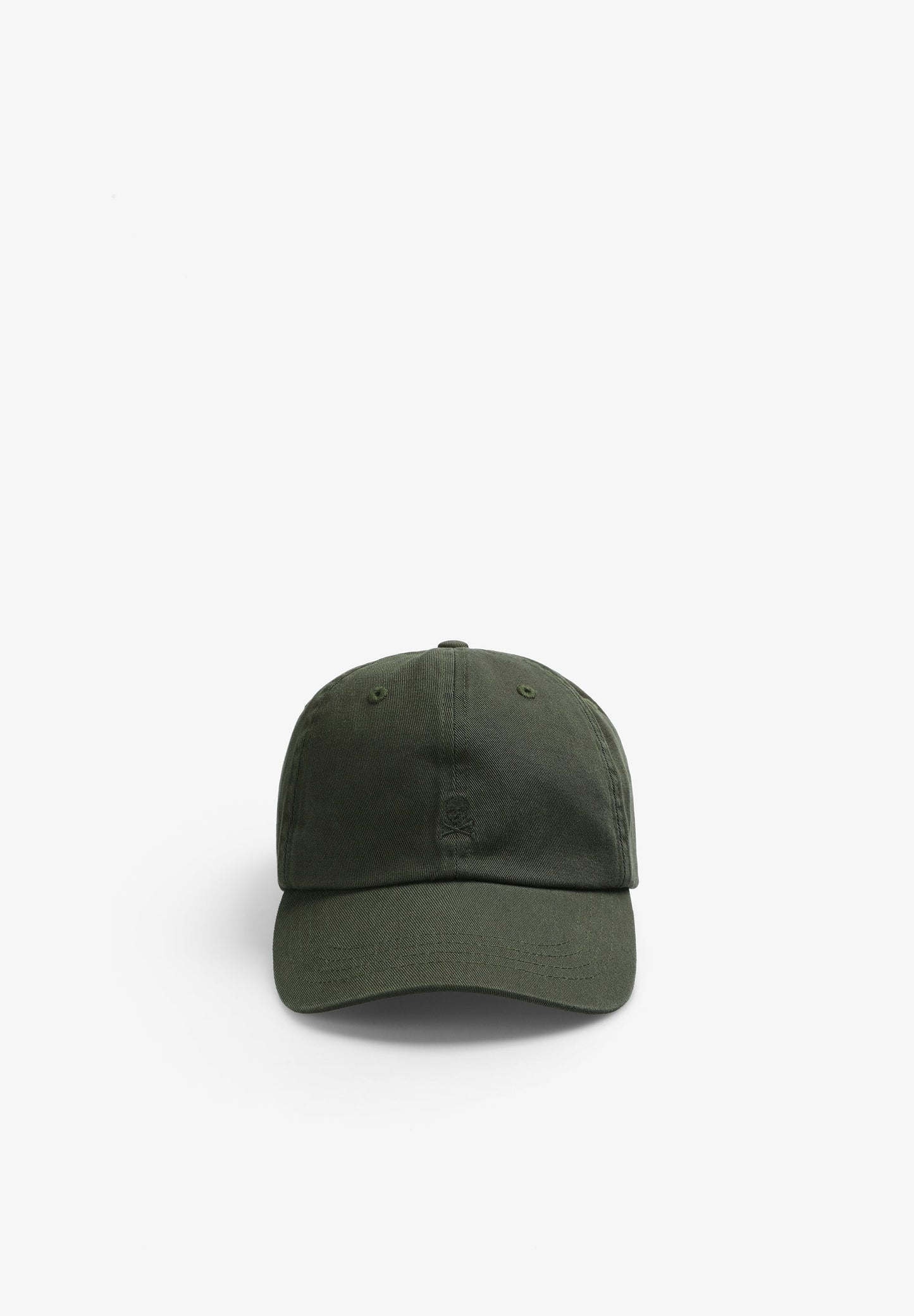 GORRA CALAVERA BORDADA