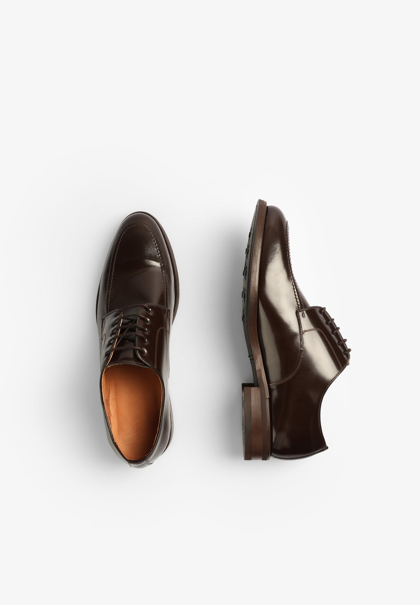 ZAPATOS BLUCHER ACABADO BRILLO