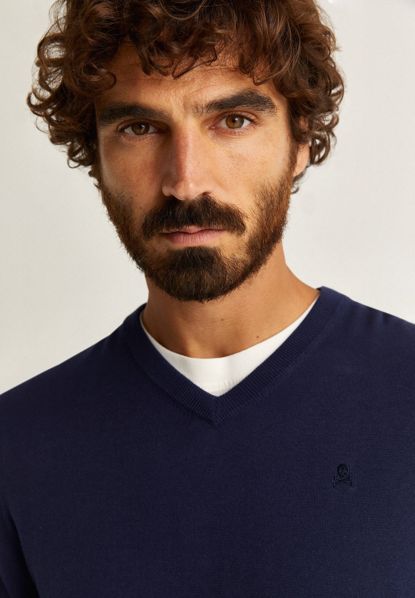 JERSEY CALAVERA CUELLO PICO