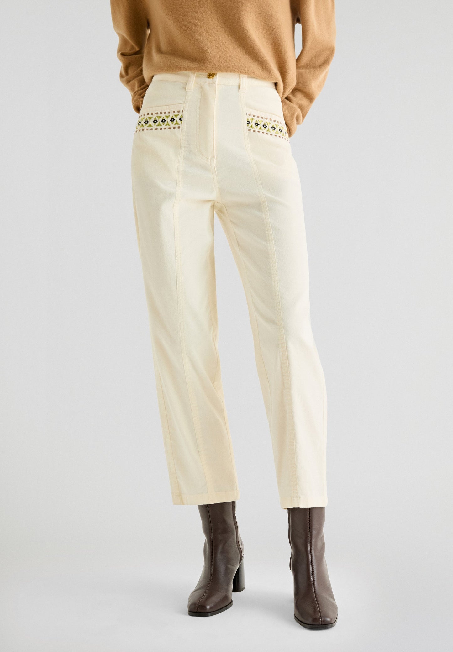 PANTALÓN CHINO TERCIOPELO