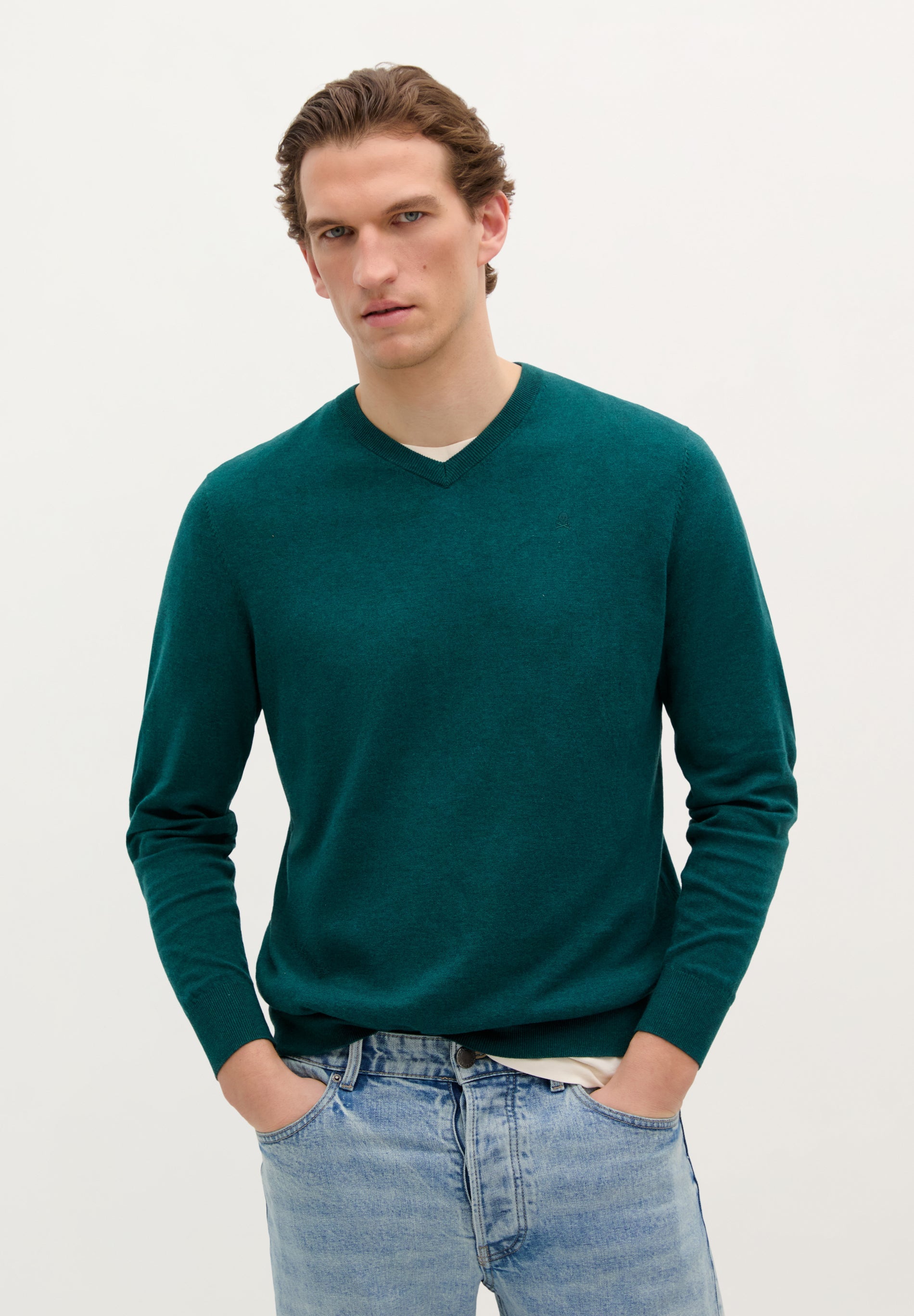 JERSEY CUELLO PICO CALAVERA