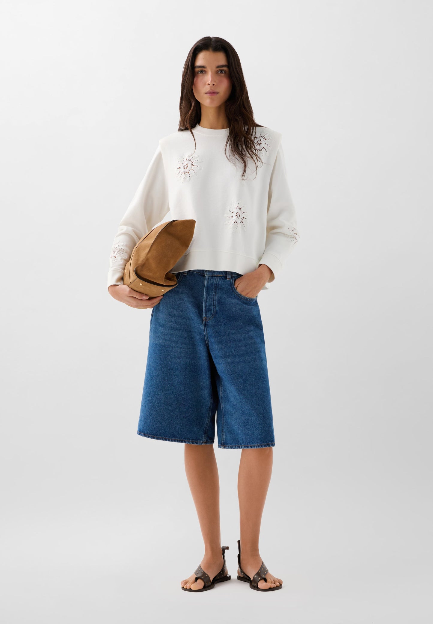 SUDADERA HOMBRERA DETALLES CROCHET