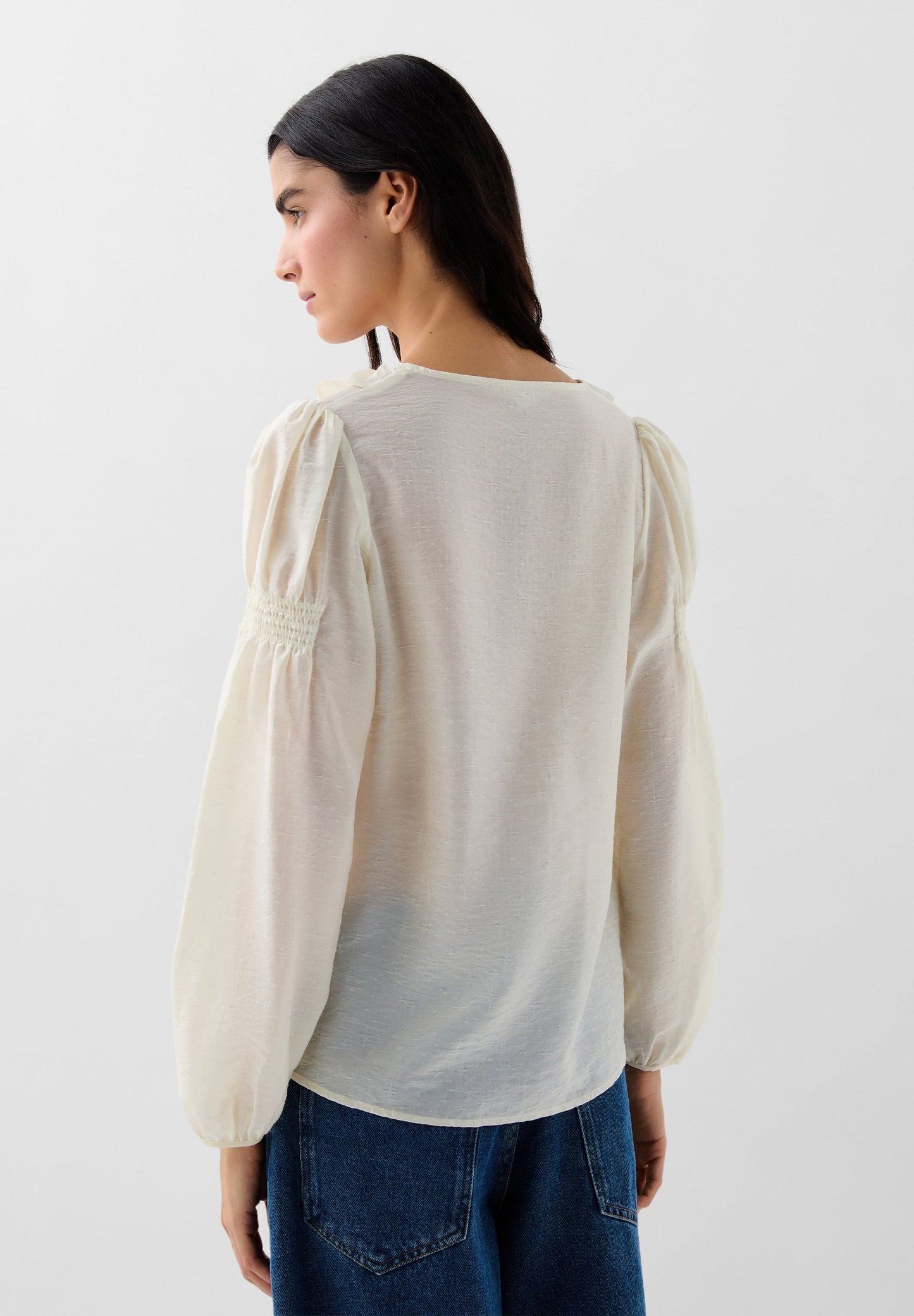 BLUSA VOLANTES  FRUNCES