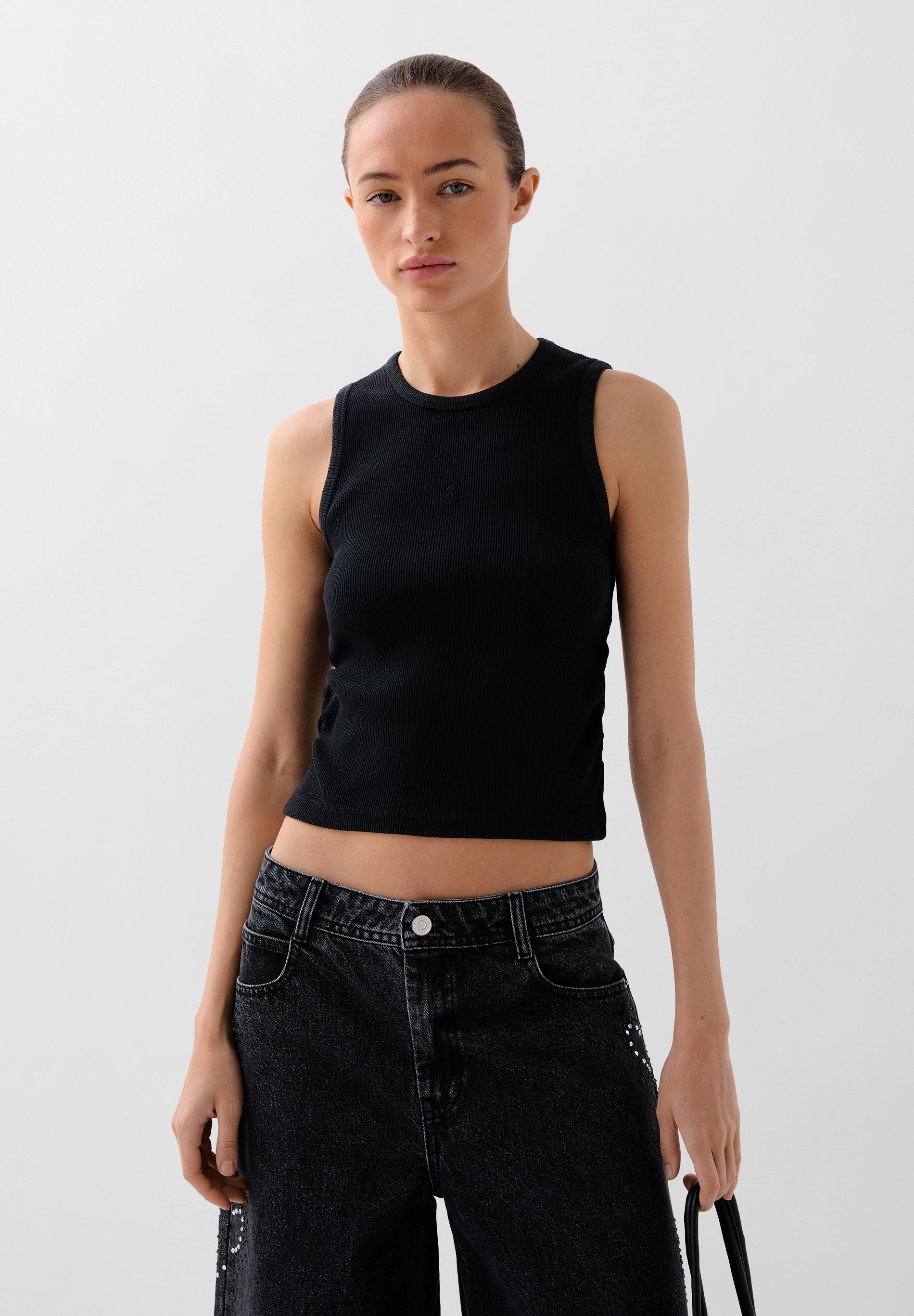 TANK TOP FRUNCES LATERALES