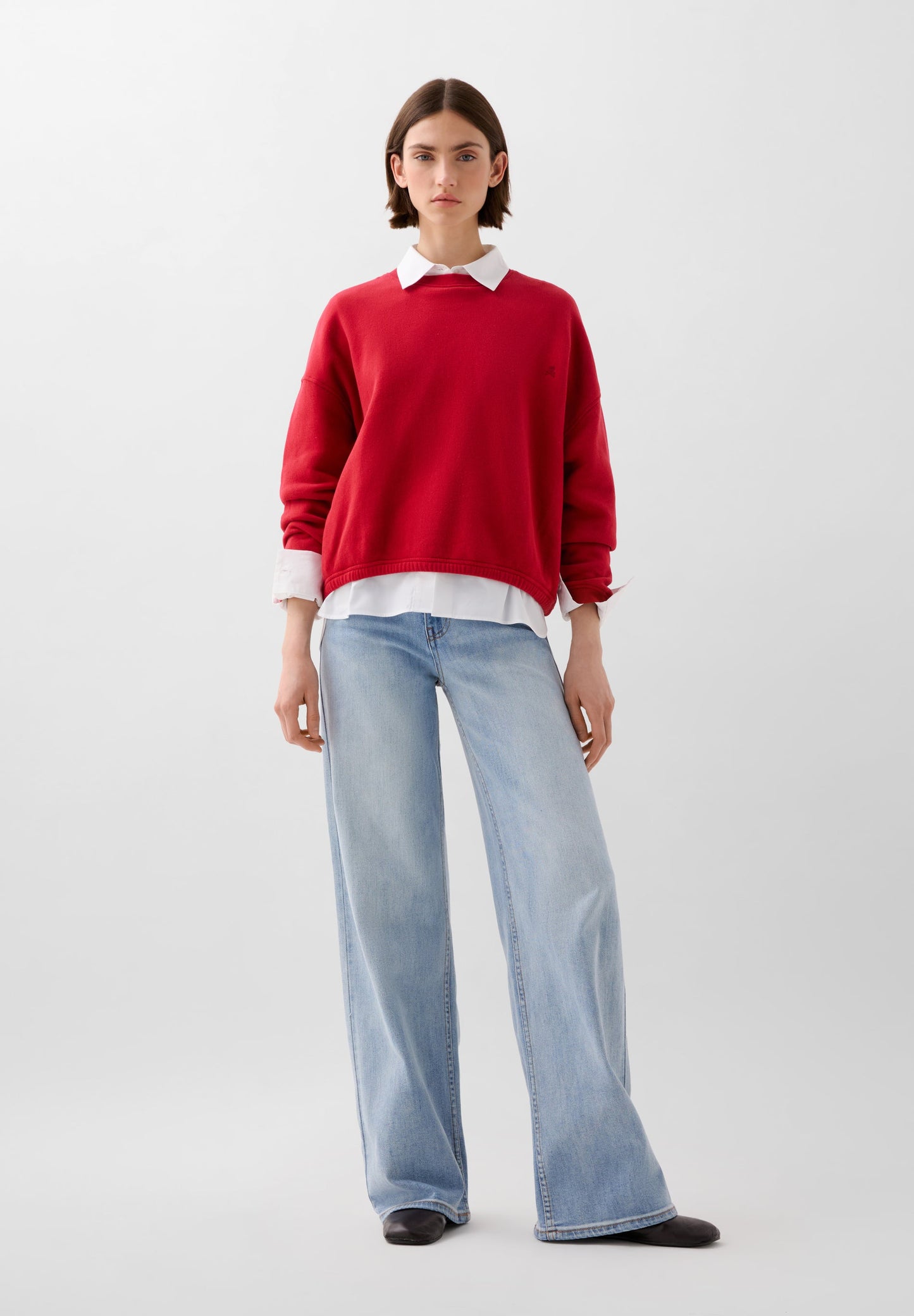 SUDADERA CALAVERA BORDADA