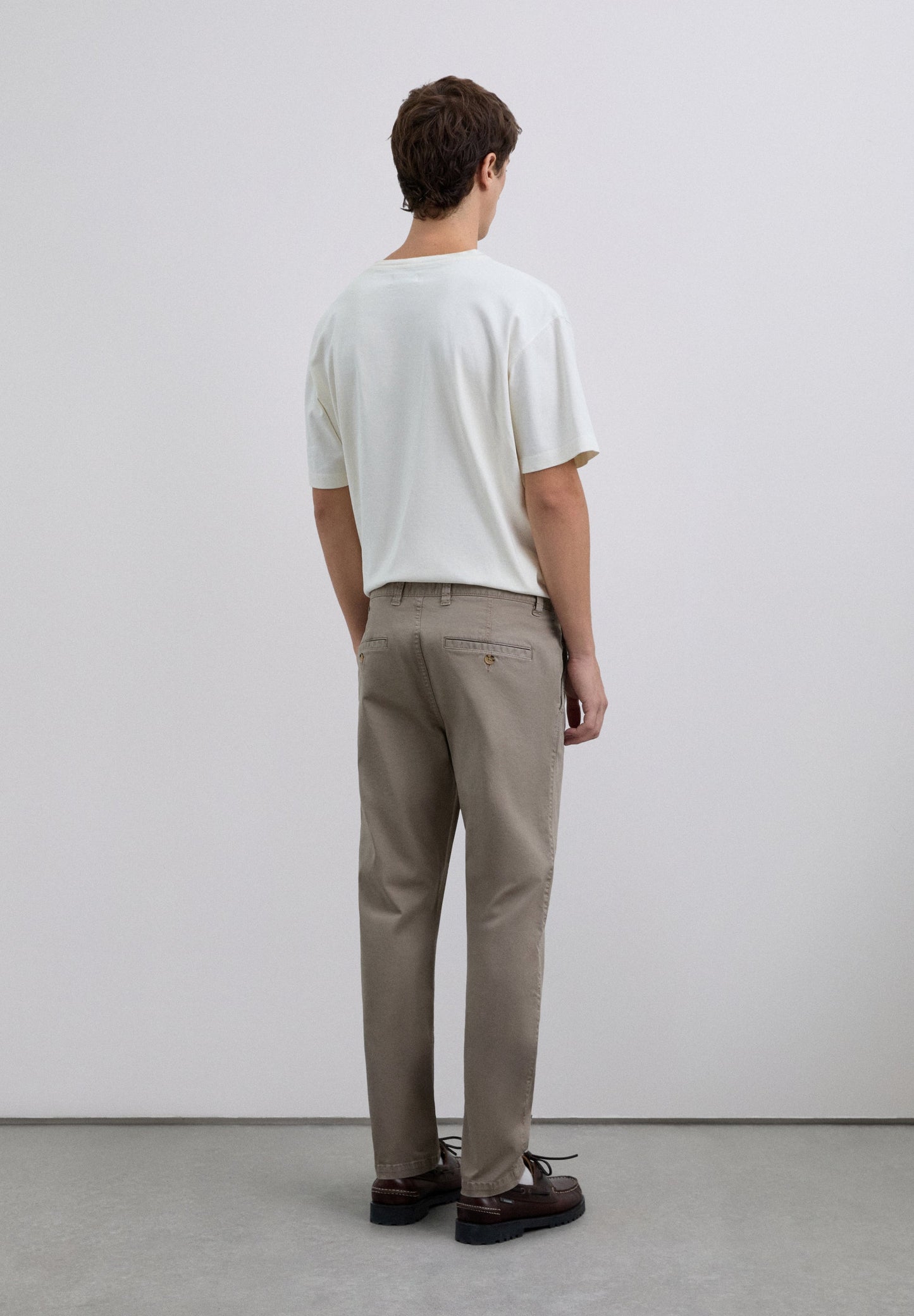 PANTALÓN CHINO CASUAL