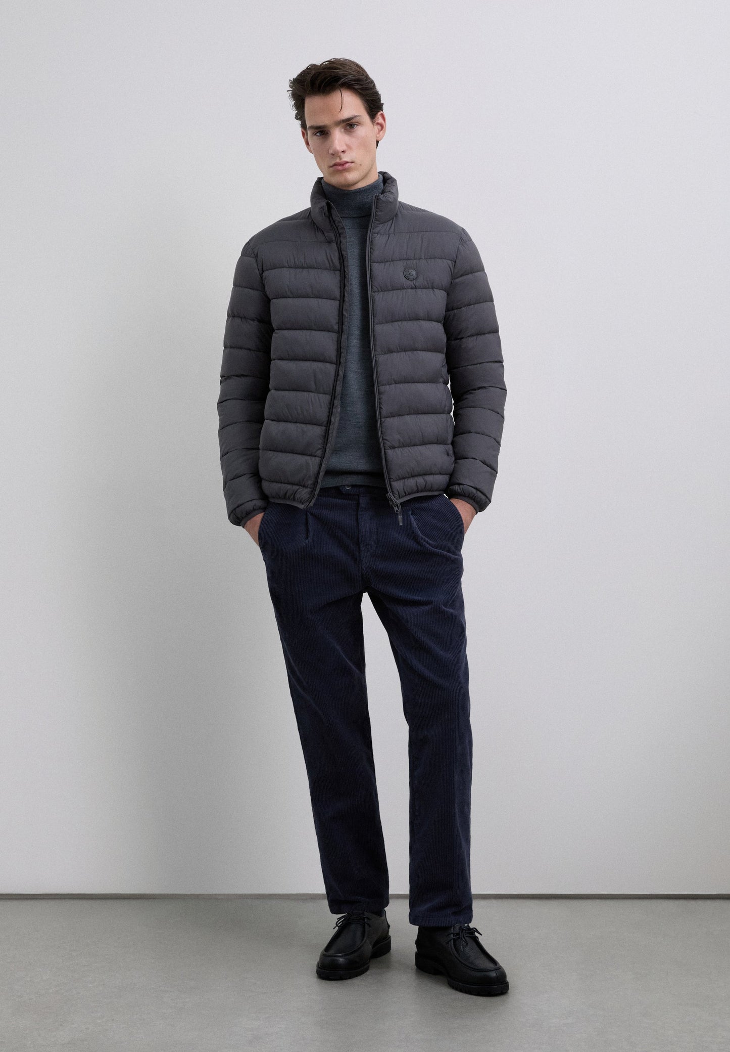 CHAQUETA ACOLCHADA LIGERA