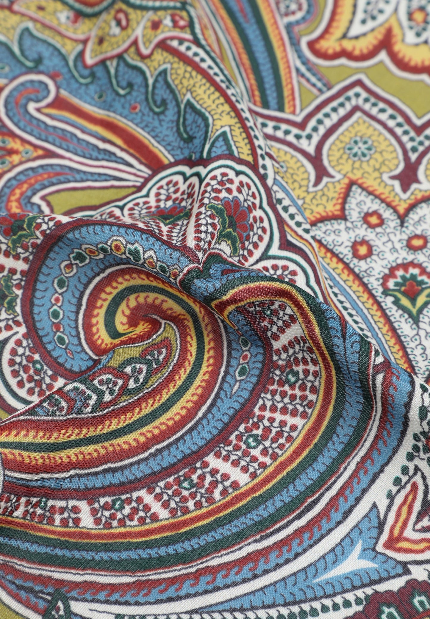 PAÑUELO SEDA ESTAMPADO FLORES