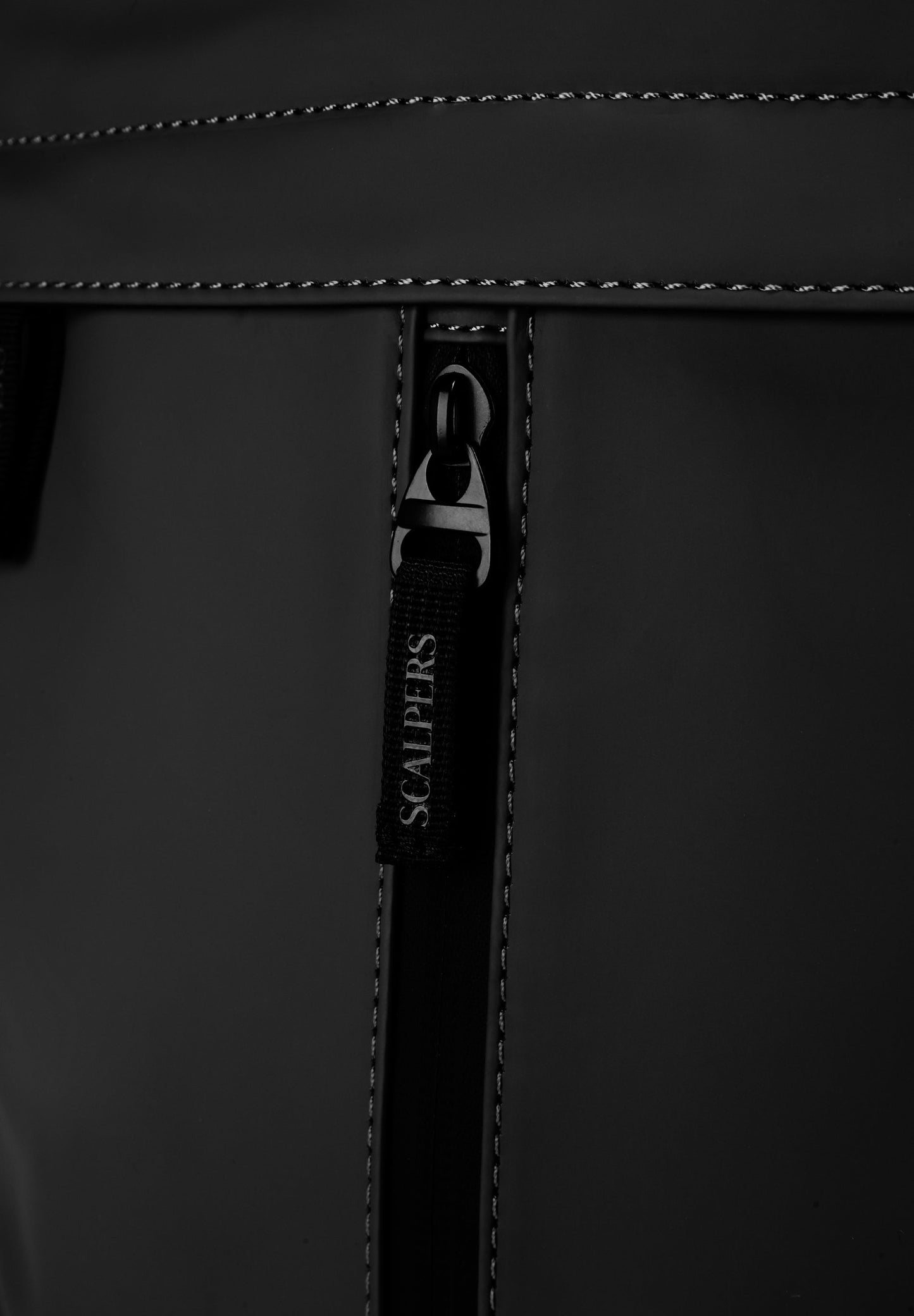 MOCHILA TÉCNICA CALAVERA