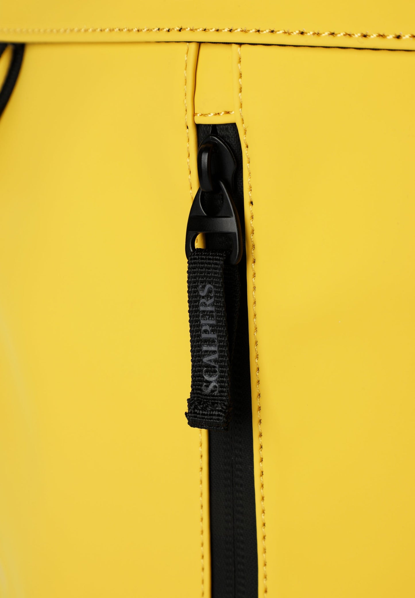 MOCHILA TÉCNICA CALAVERA