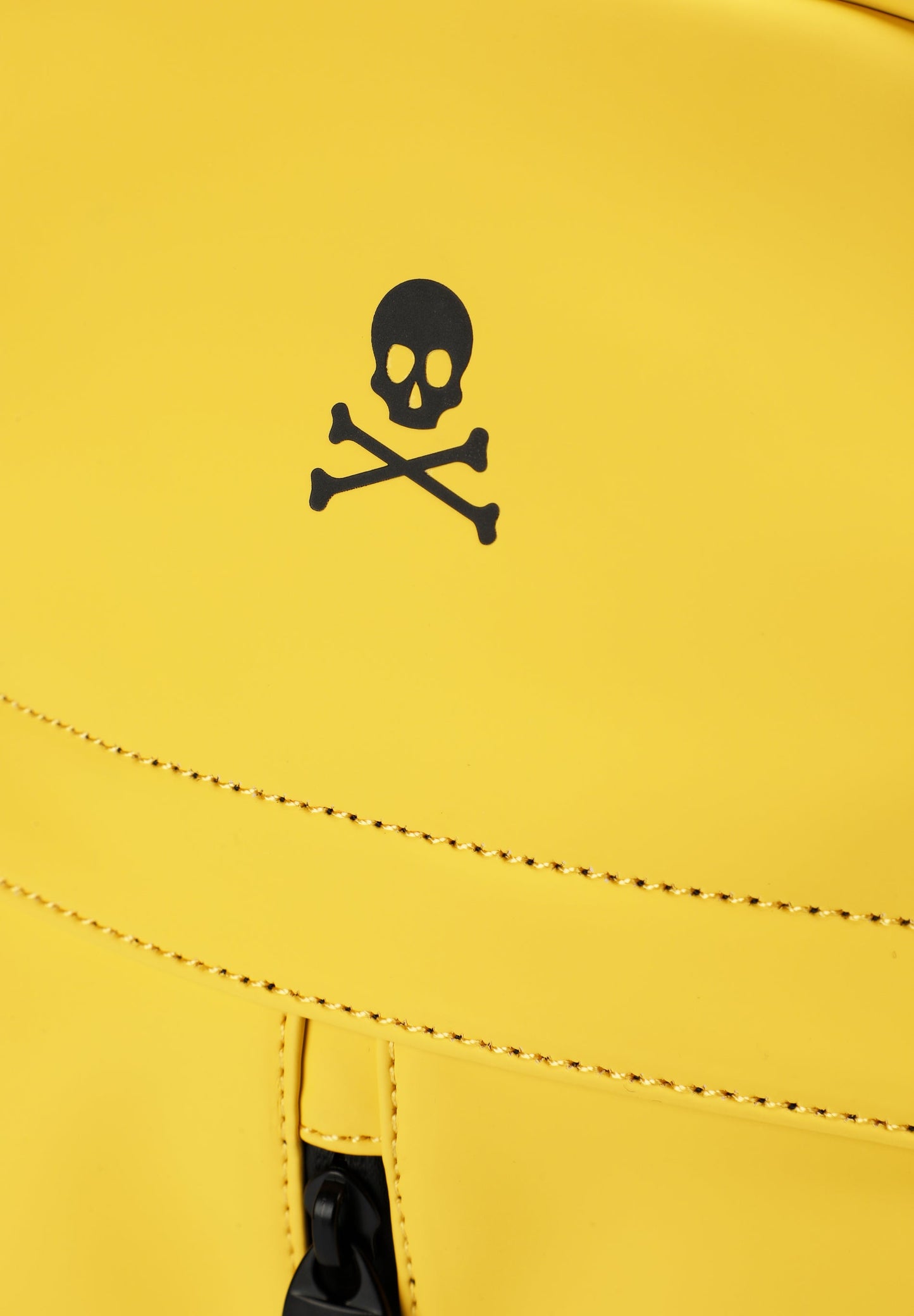 MOCHILA TÉCNICA CALAVERA