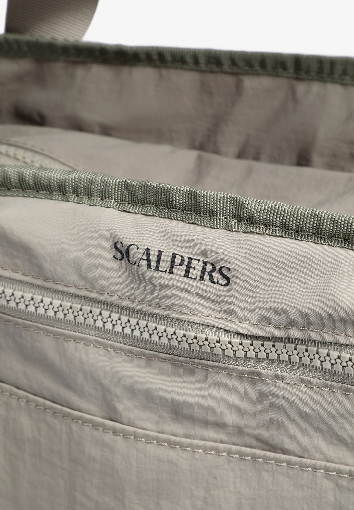 BOLSA ASAS AJUSTABLES CONTRASTE