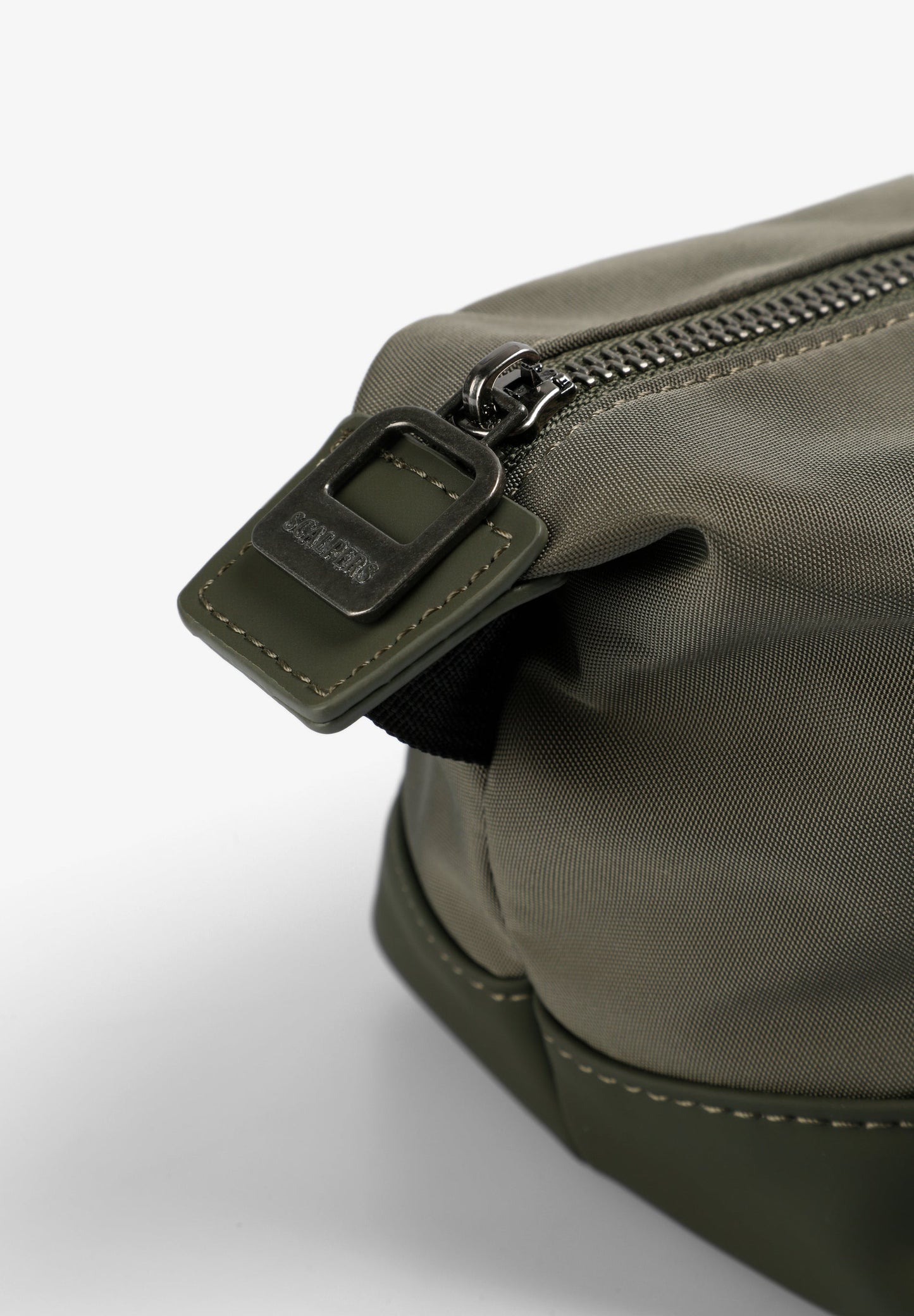 NECESER DE VIAJE ENGOMADO