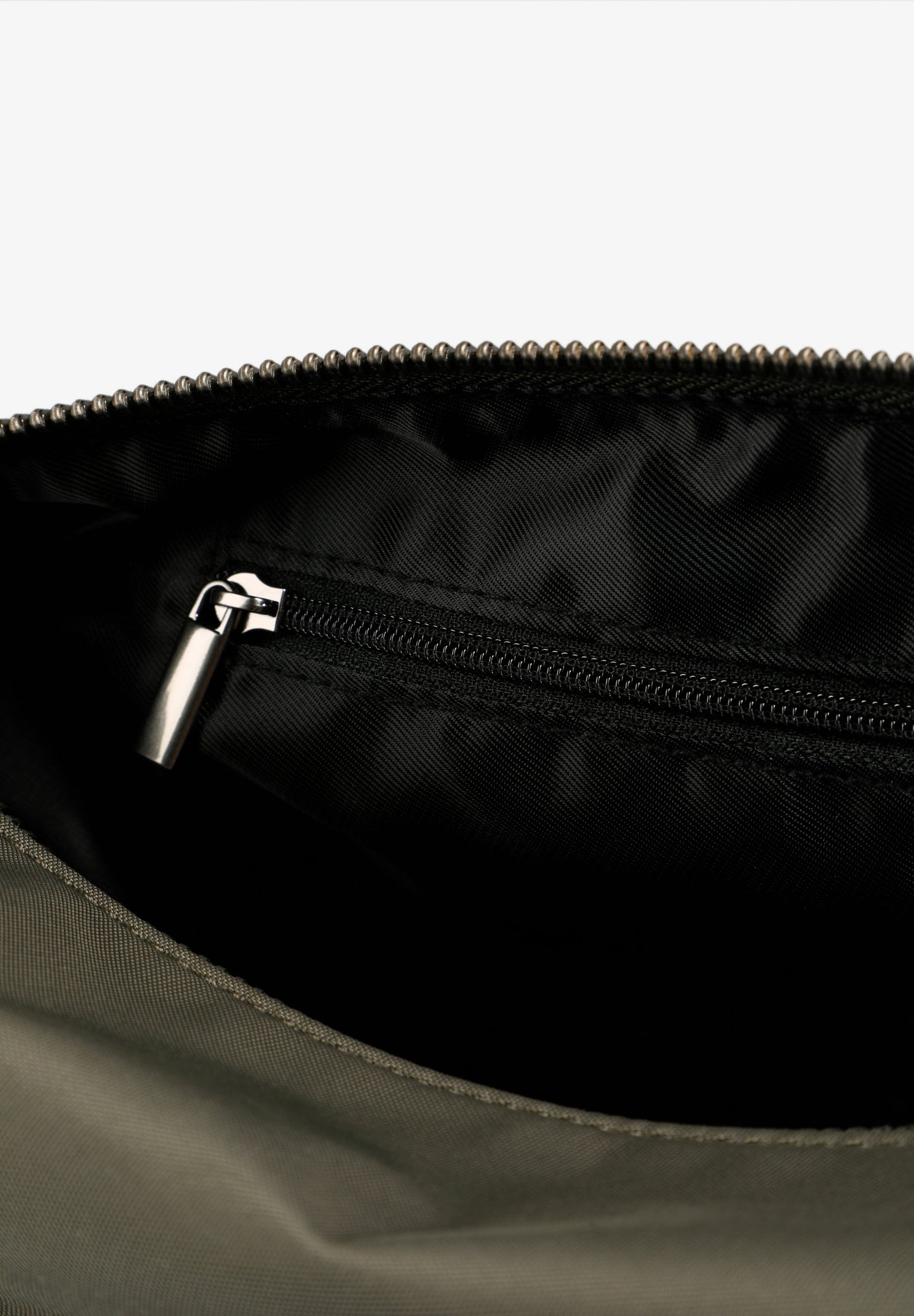 NECESER DE VIAJE ENGOMADO