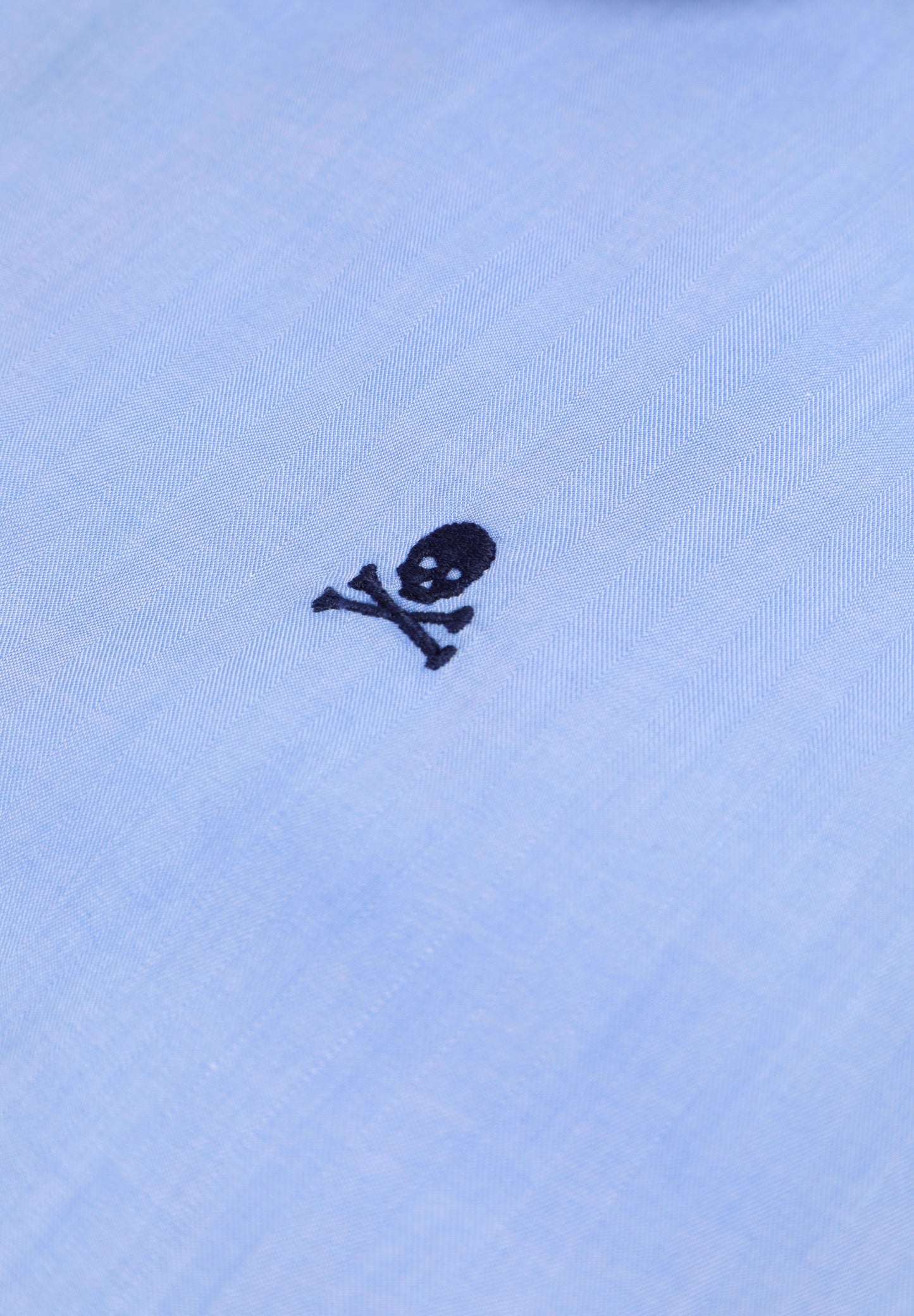 CAMISA CALAVERA BORDADA