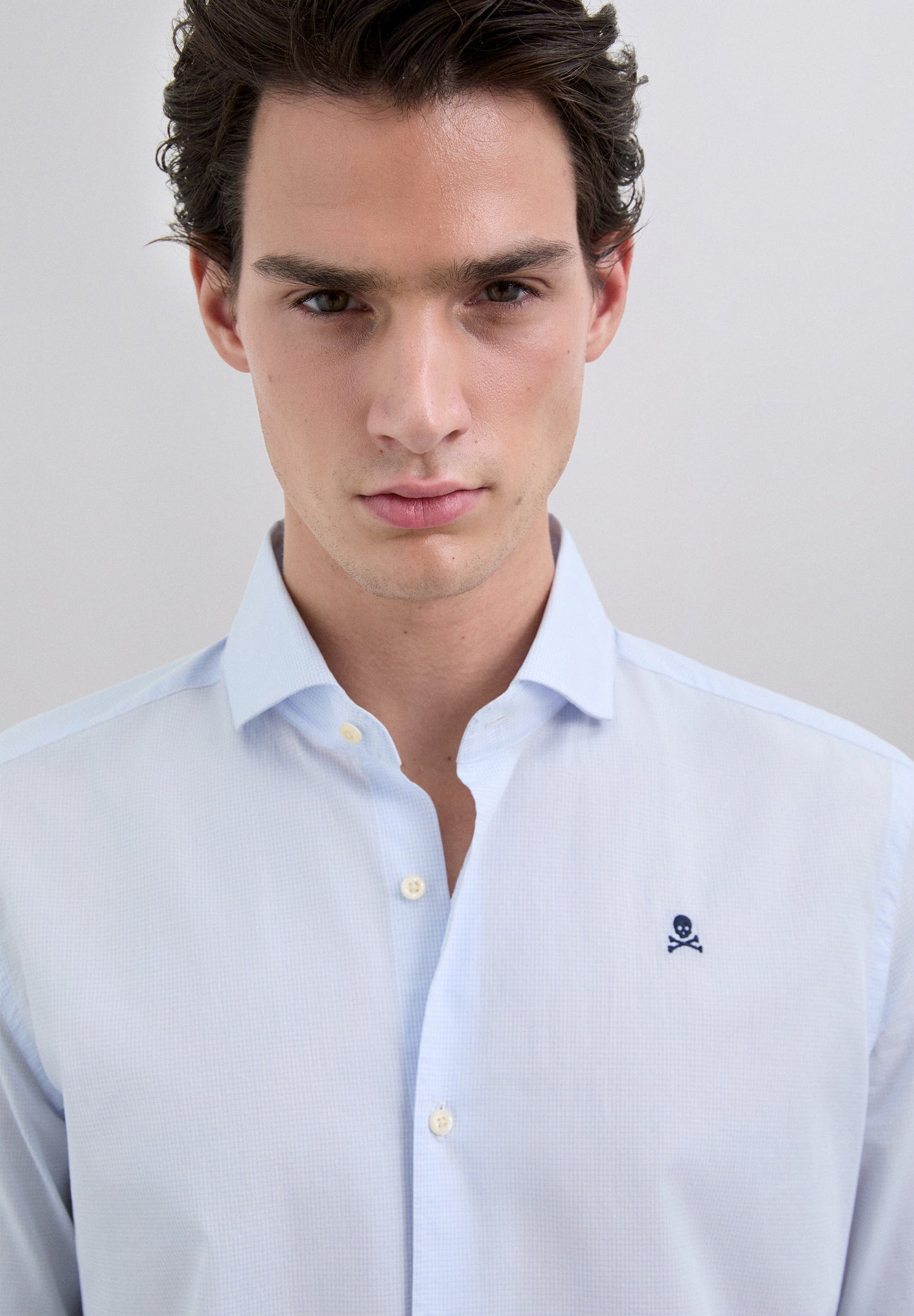 CAMISA CALAVERA BORDADA