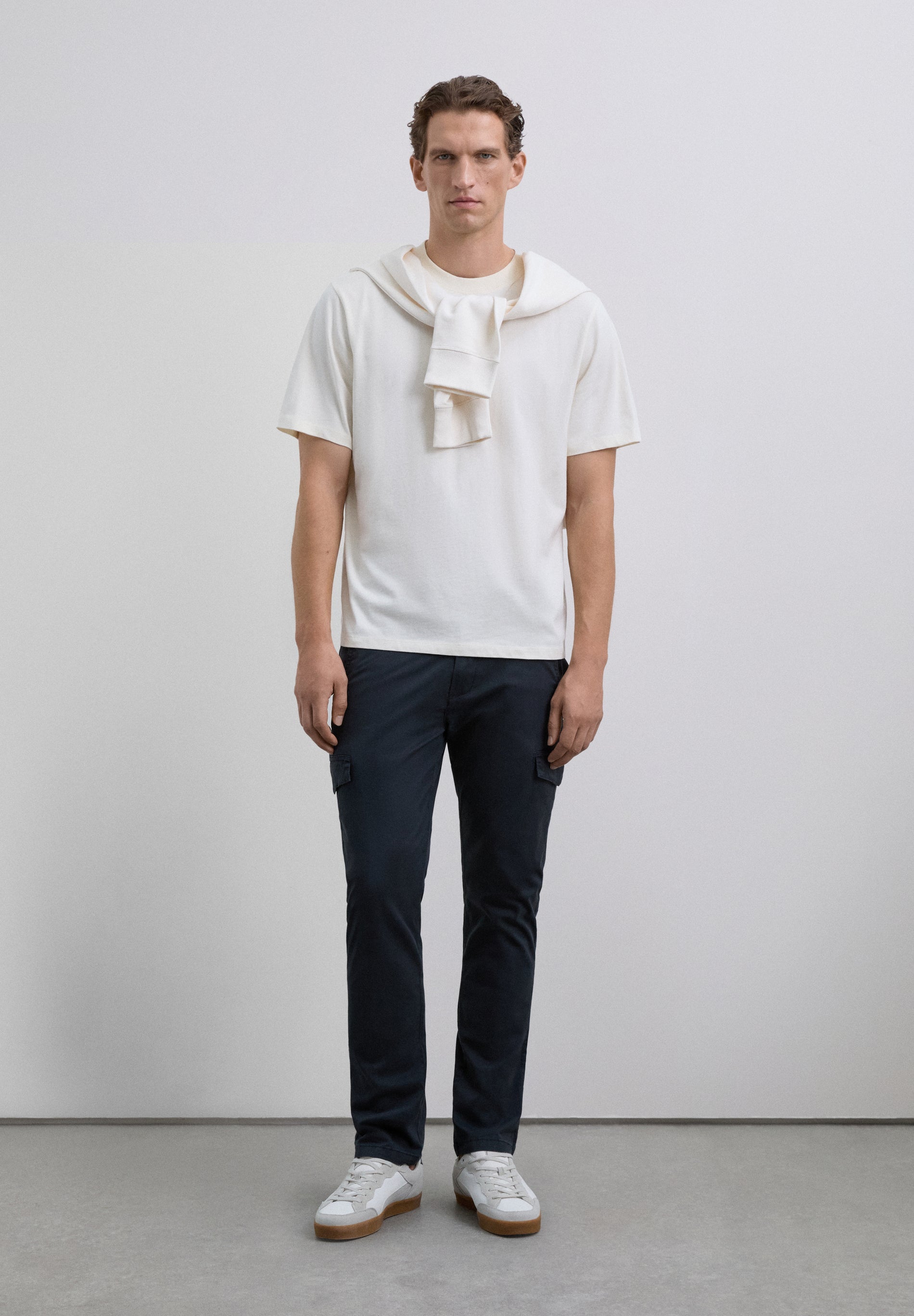 PANTALÓN CARGO SLIM FIT - Scalpers