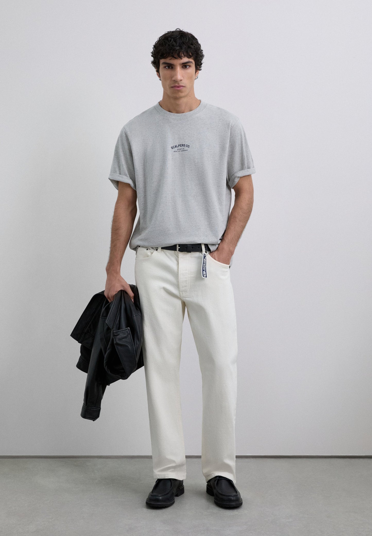 CAMISETA PRINT LOGO CONTRASTE