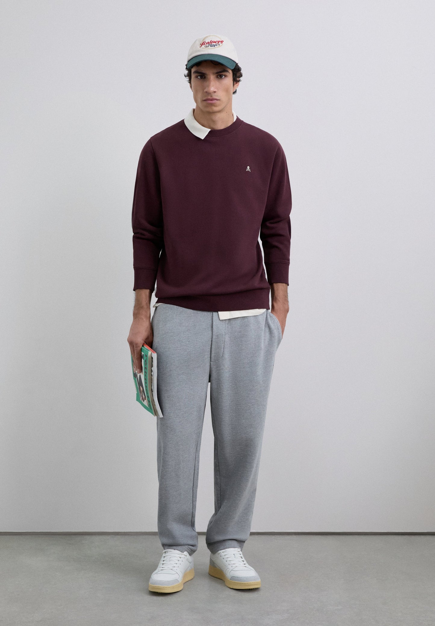 SUDADERA BORDADA CONTRASTE ALGODÓN