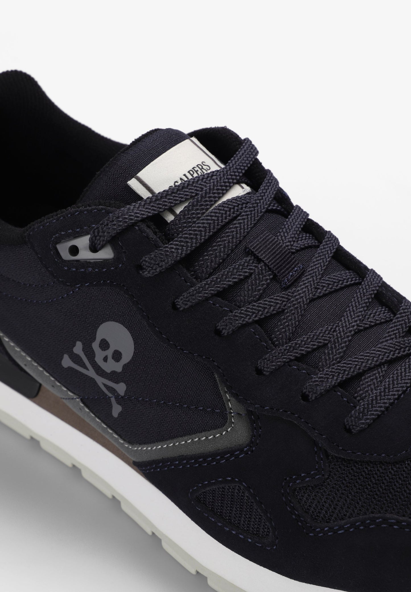SNEAKERS PIEL CALAVERA