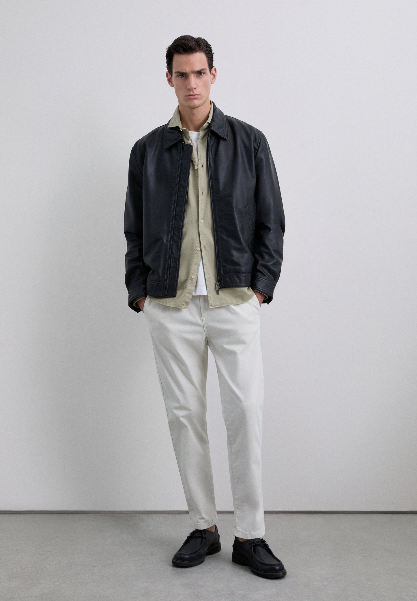 CAMISA REGULAR FIT BORDADA