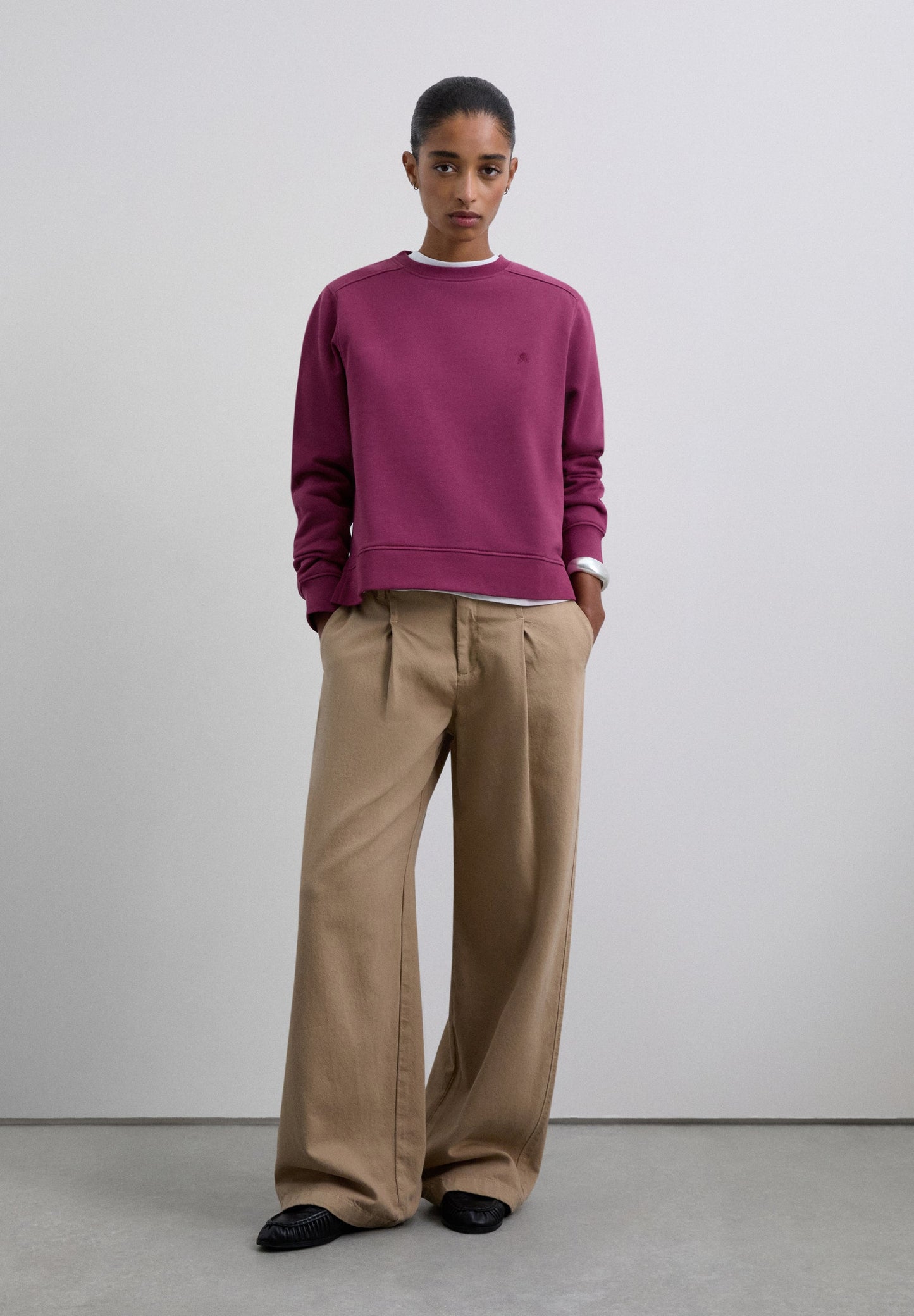 SUDADERA BÁSICA CALAVERA