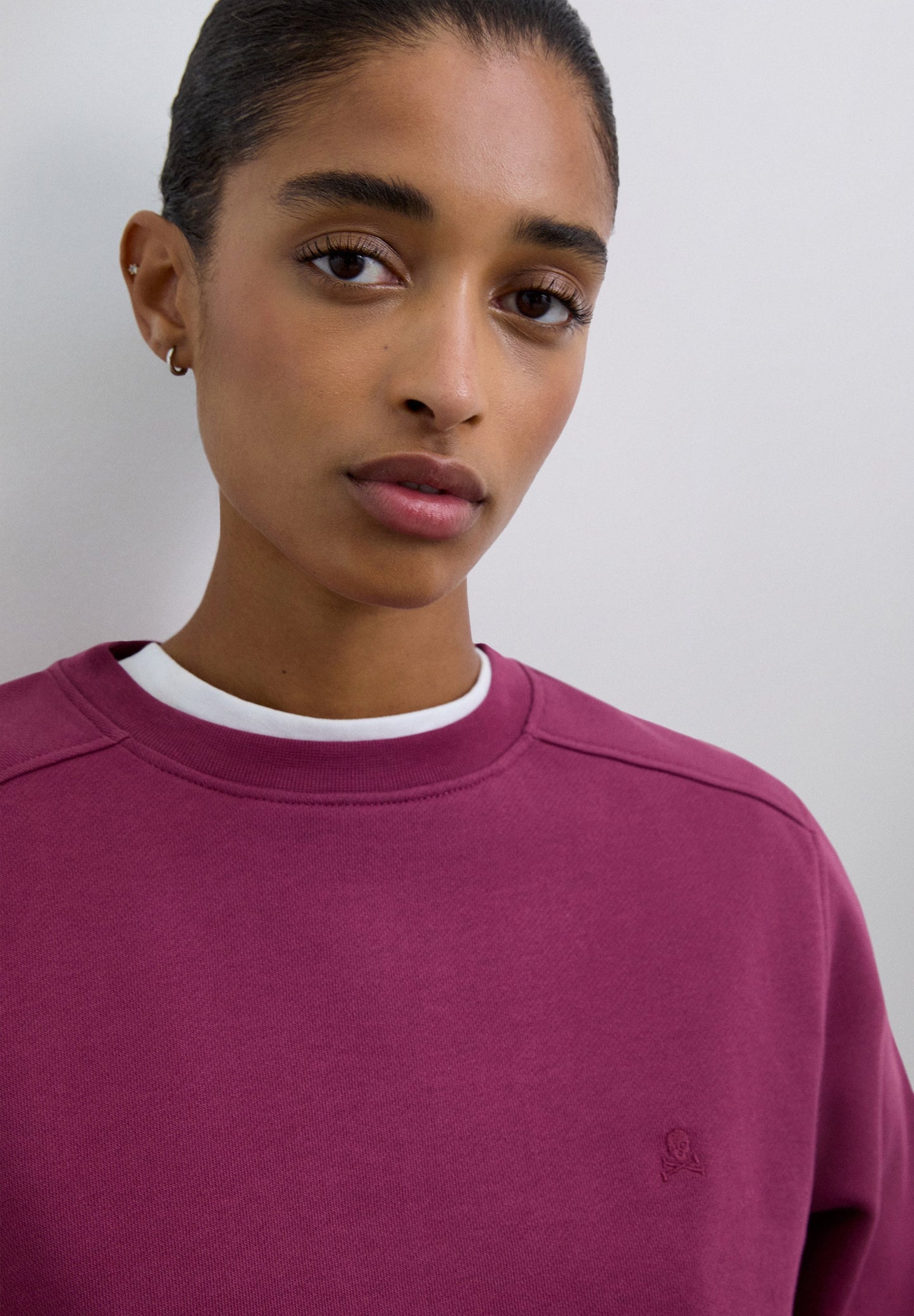 SUDADERA BÁSICA CALAVERA