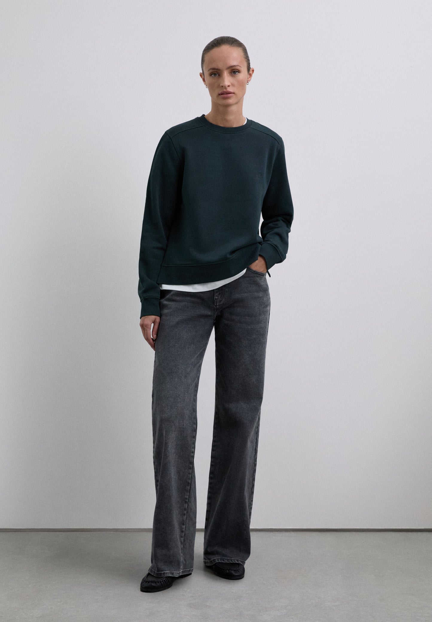 SUDADERA BÁSICA CALAVERA