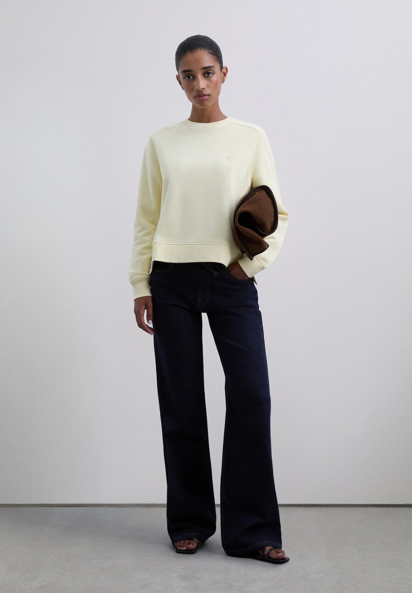 SUDADERA BÁSICA CALAVERA