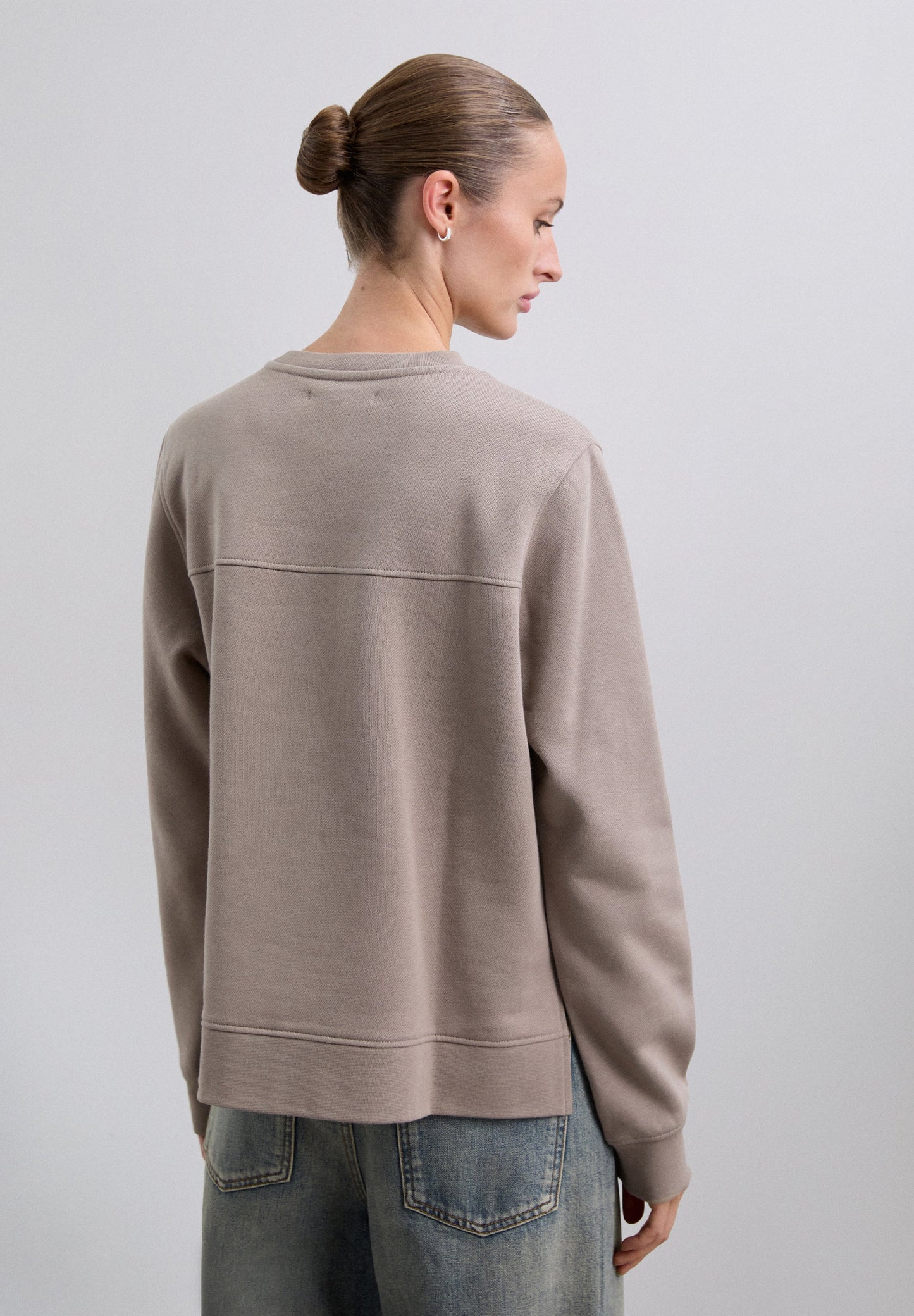 SUDADERA BÁSICA CALAVERA