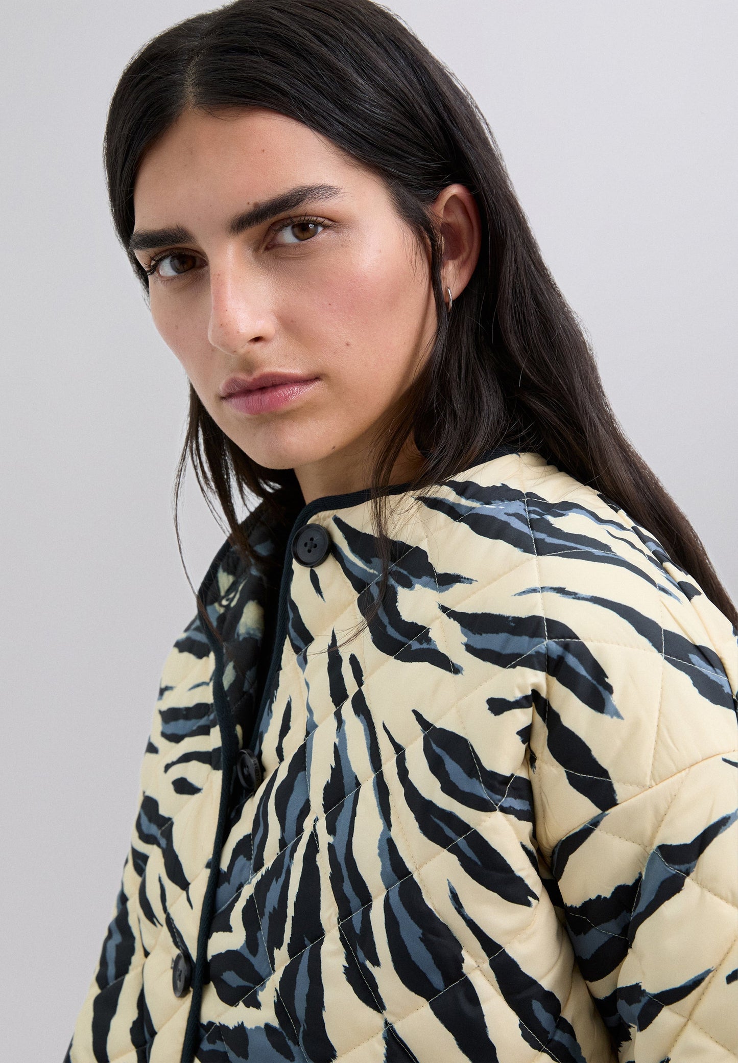 CHAQUETA REVERSIBLE ANIMAL PRINT